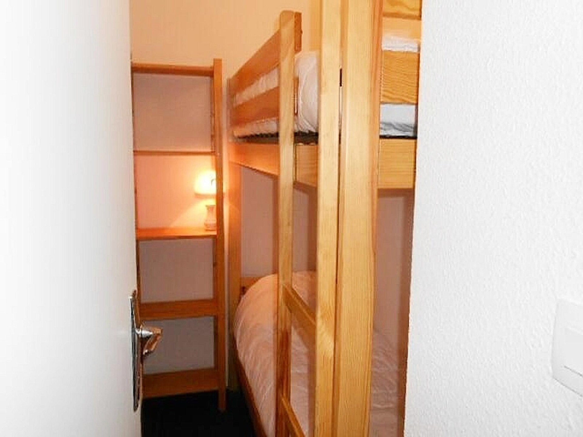 Zonnig appartement op 1e verdieping met balkon, vlakbij de pistes in St Lary - foto 14