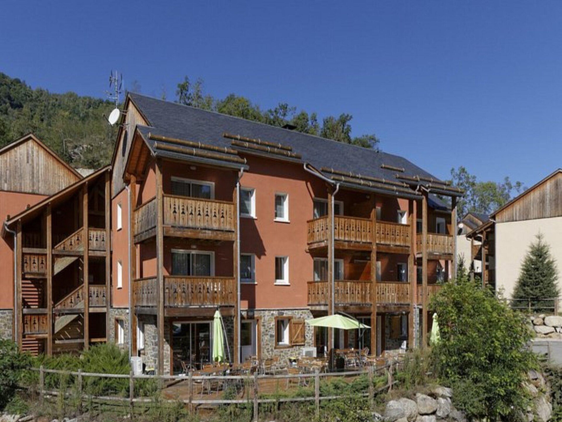 Zonnig appartement op 1e verdieping met balkon, vlakbij de pistes in St Lary - foto 21
