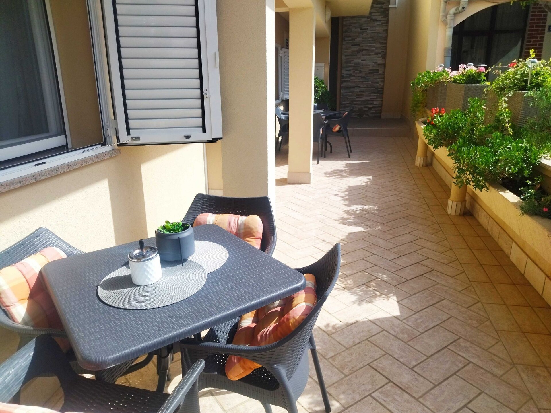 Knus appartement voor 4 op 500 meter van het strand in Povljana, Pag - foto 10
