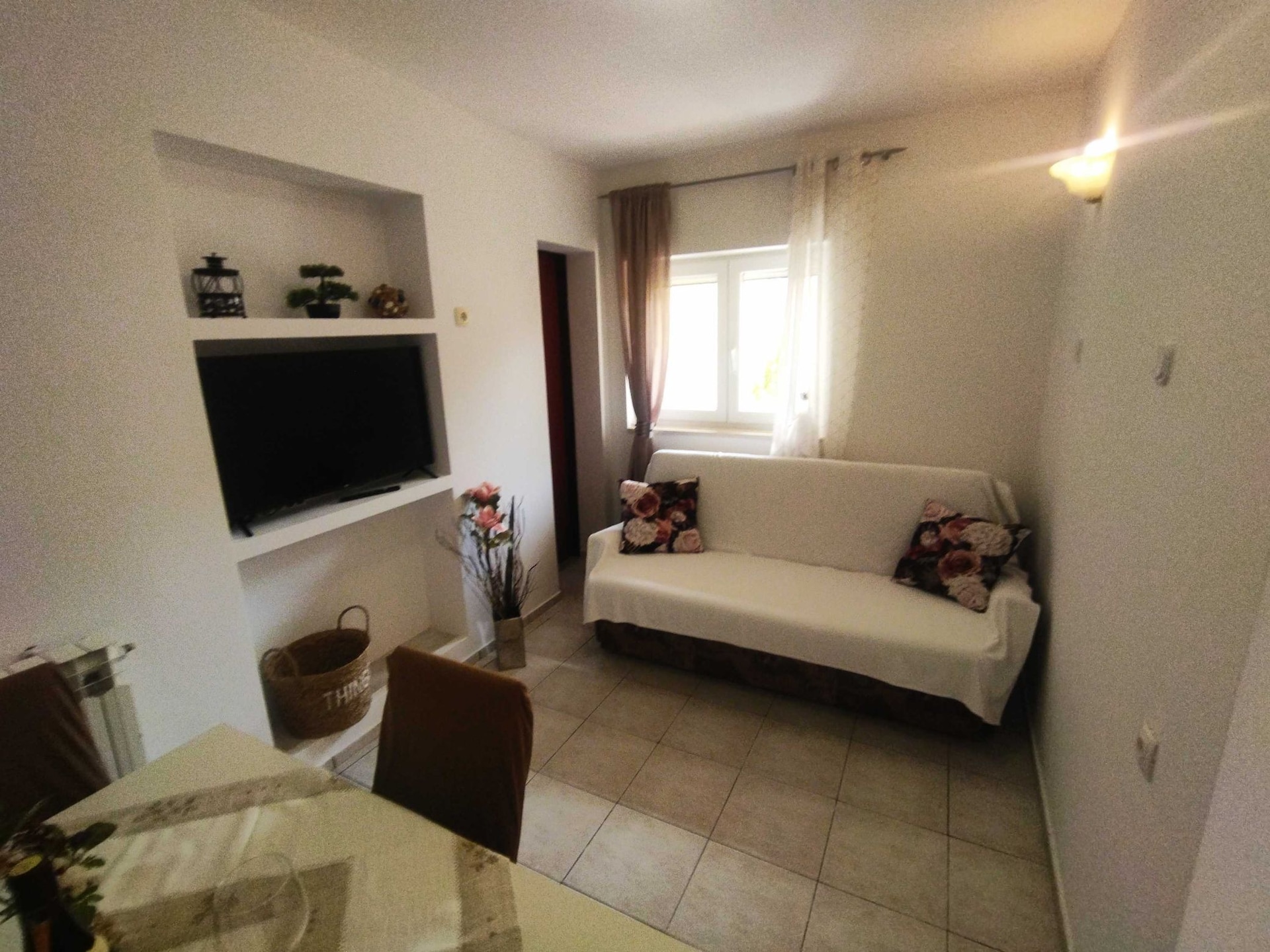 Knus appartement voor 4 op 500 meter van het strand in Povljana, Pag - foto 2