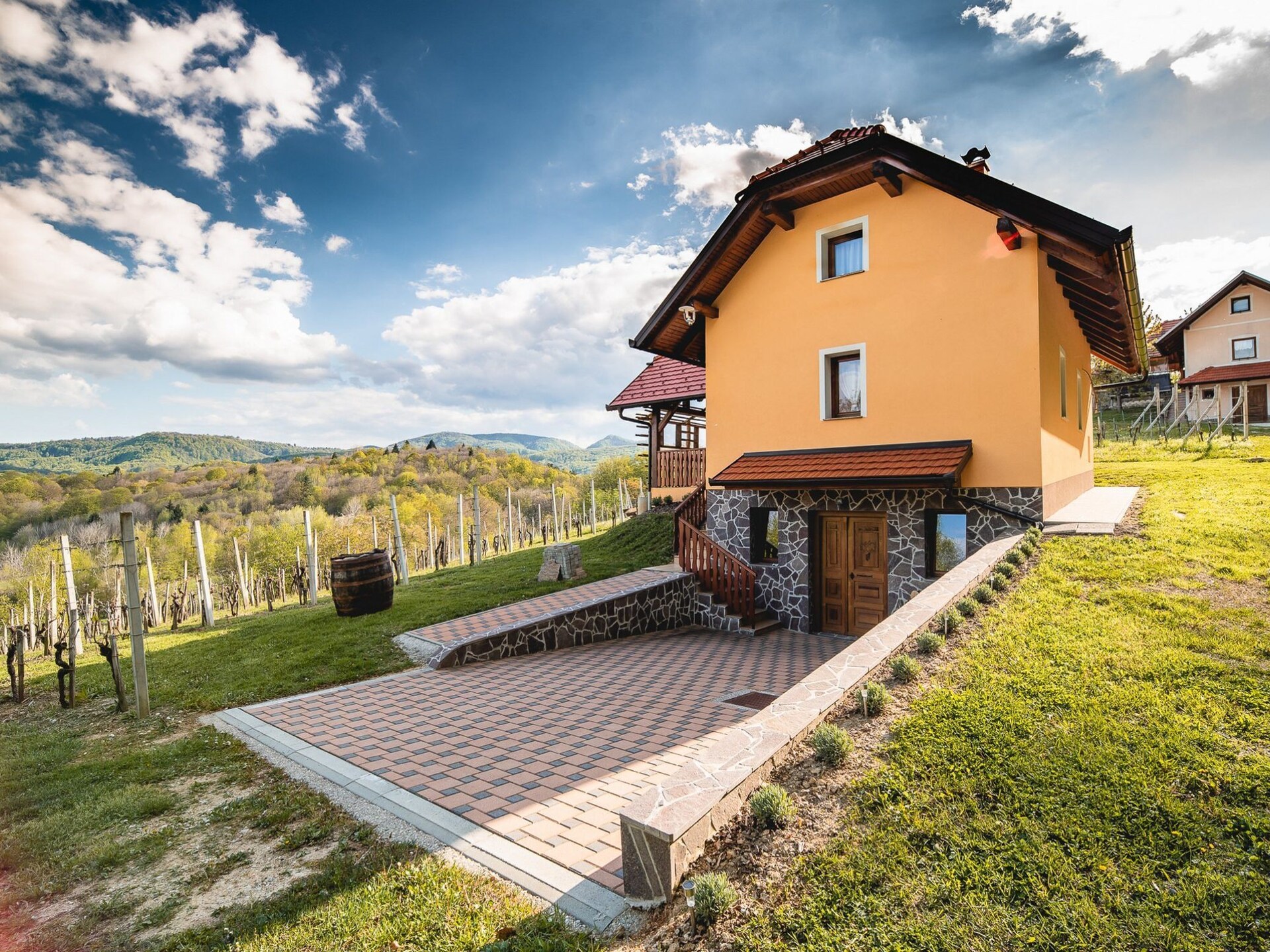 Authentiek Sloveens vakantiehuis tussen wijngaarden bij de Krka rivier - foto 44