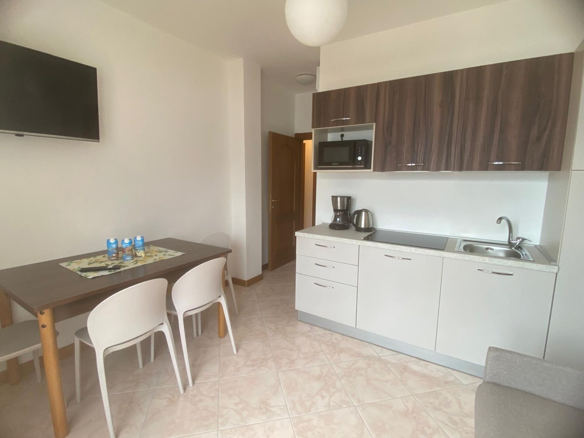 Appartement met meerzicht en zwembad in Limone sul Garda - foto 17
