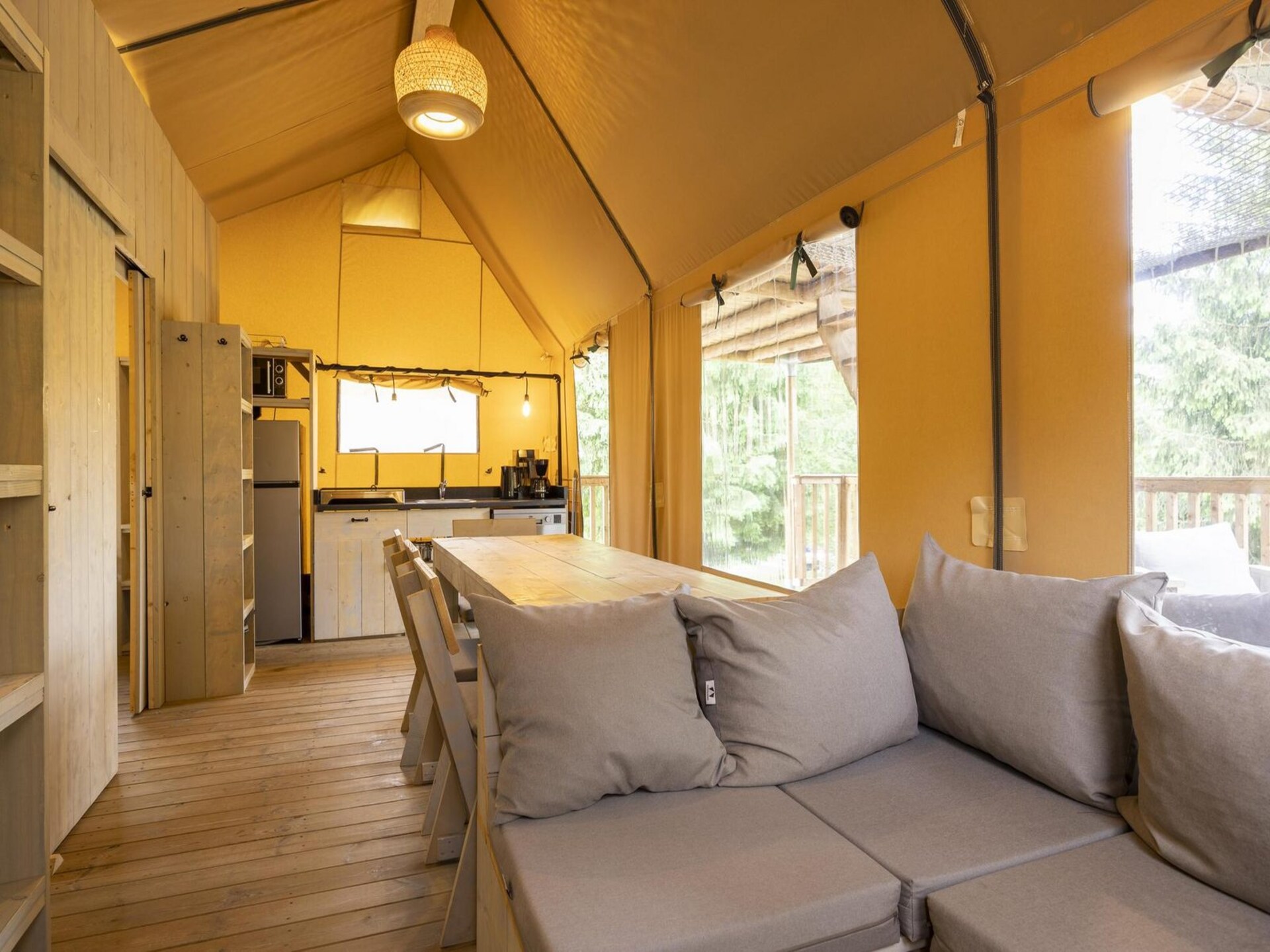 Ruime glampingtent voor 8 personen in de Ardennen bij Signy-l’Abbaye - foto 5