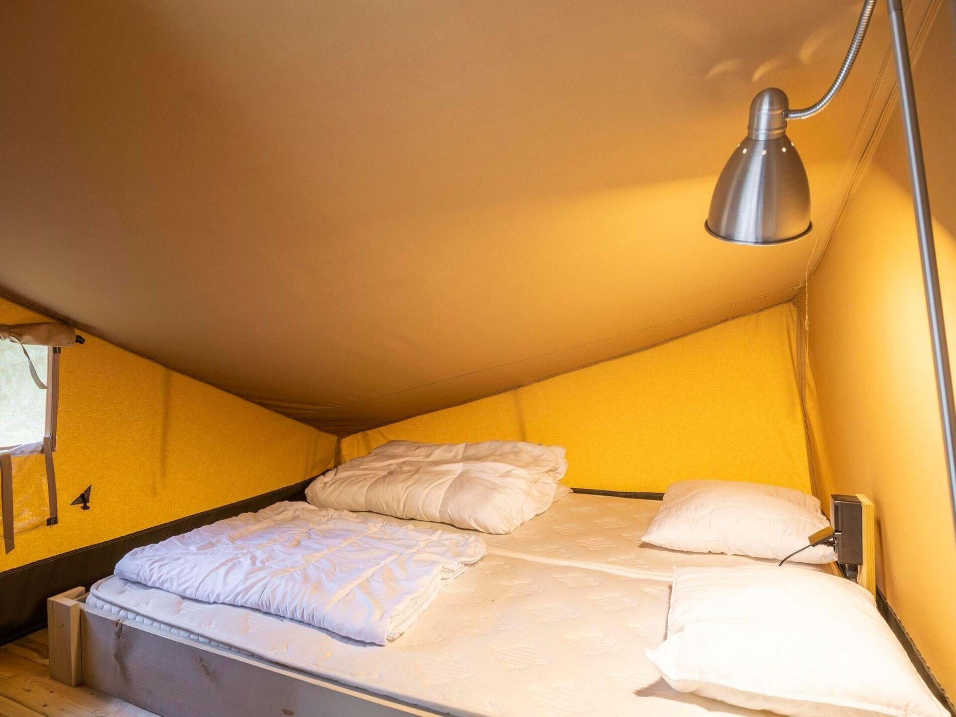 Ruime glampingtent voor 8 personen in de Ardennen bij Signy-l’Abbaye - foto 19