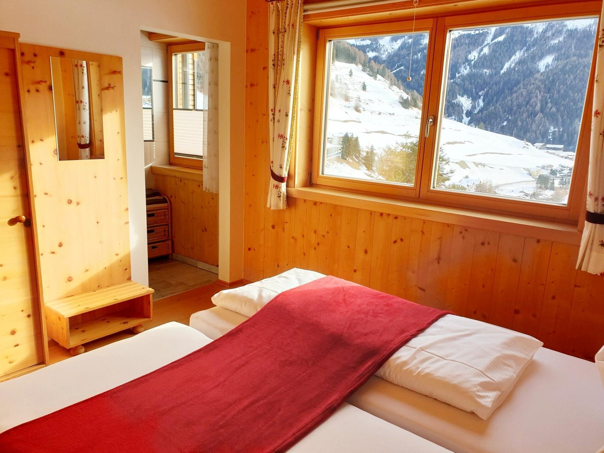 Rustiek appartement aan de golfbaan met bergzicht in Kals am Großglockner - foto 10