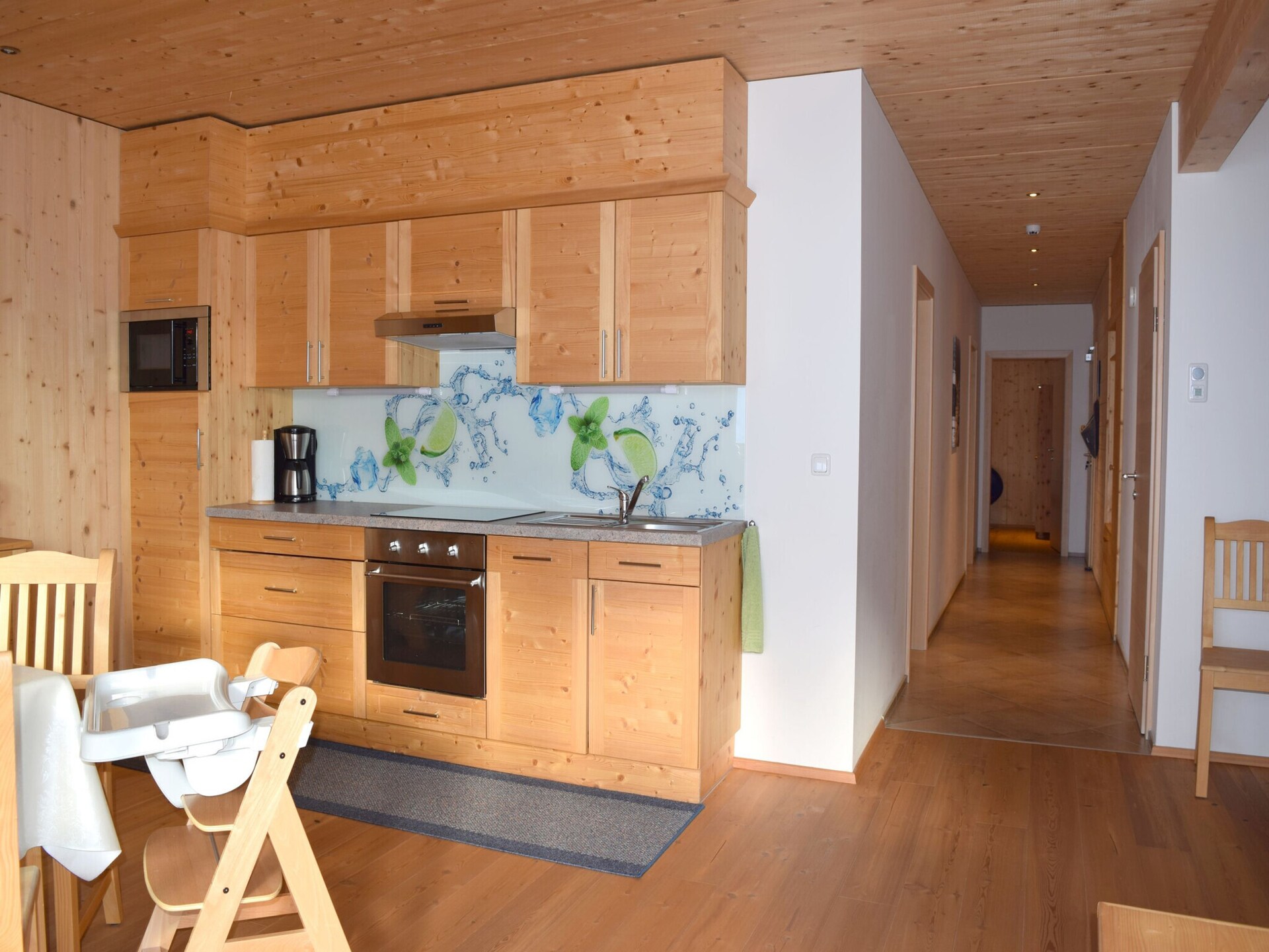 Ruim bergappartement in Kals met golfbaan en Grossglockner-uitzicht - foto 8
