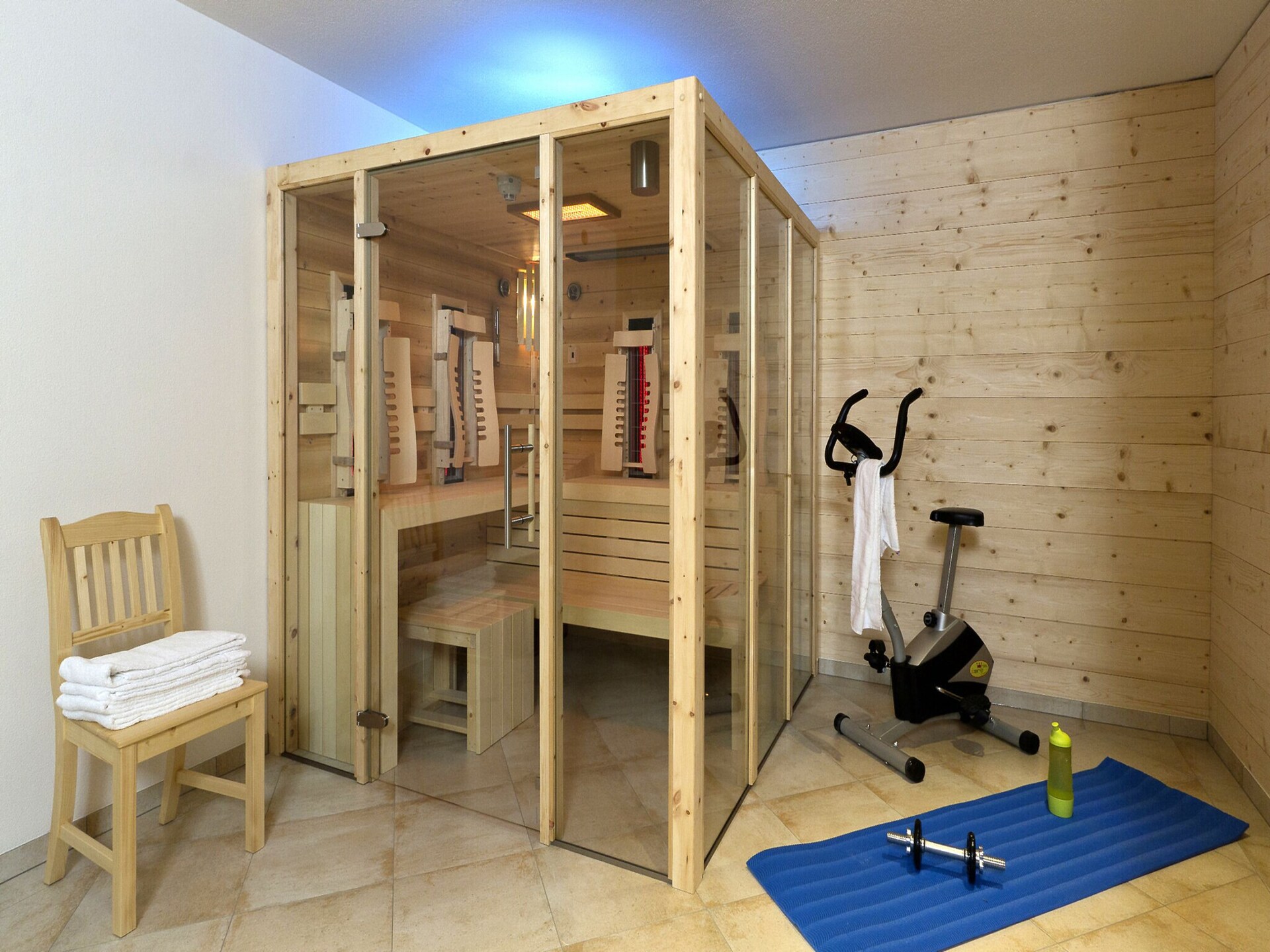 Ruim bergappartement in Kals met golfbaan en Grossglockner-uitzicht - foto 26