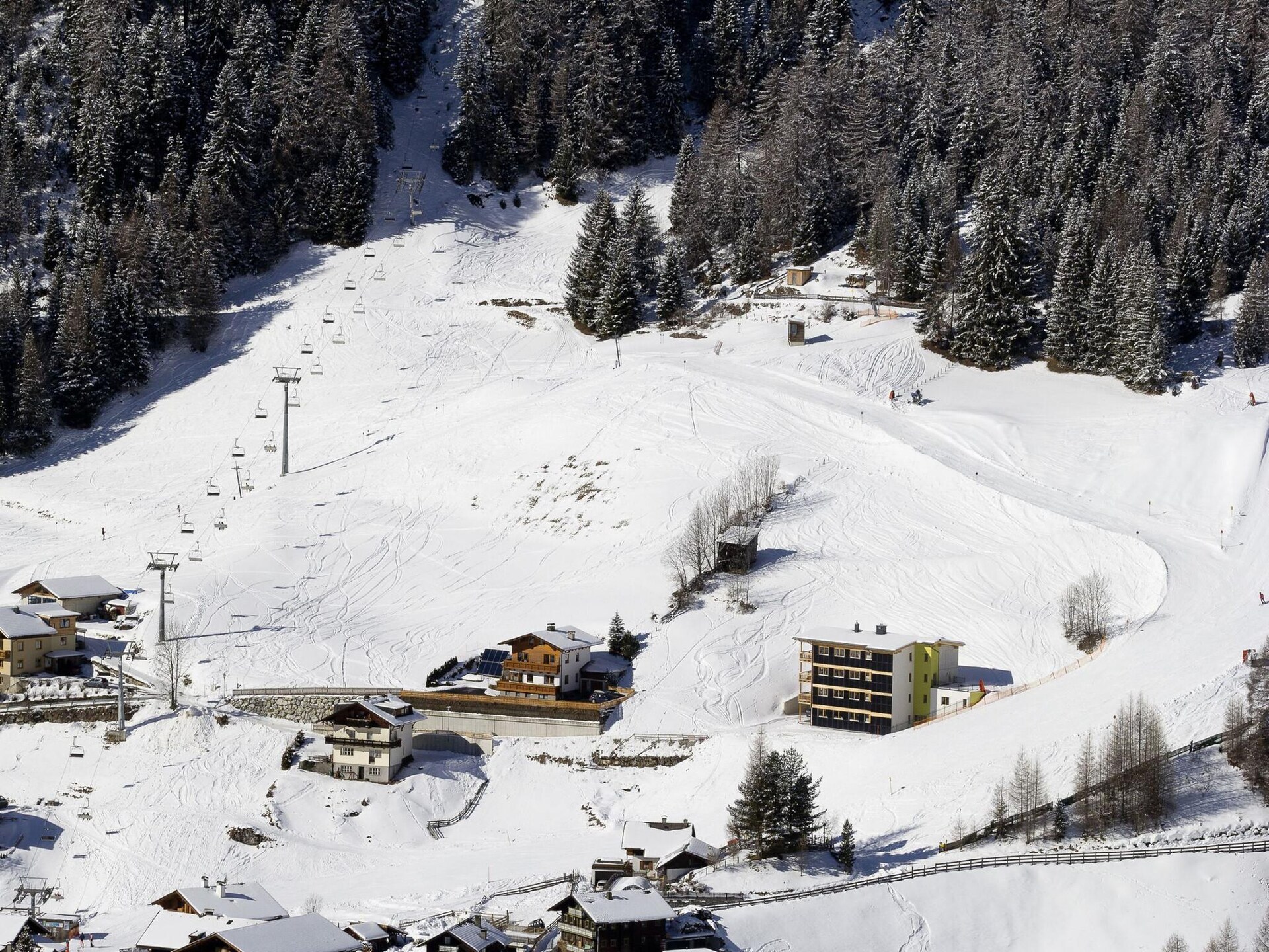 Ruim bergappartement in Kals met golfbaan en Grossglockner-uitzicht - foto 22
