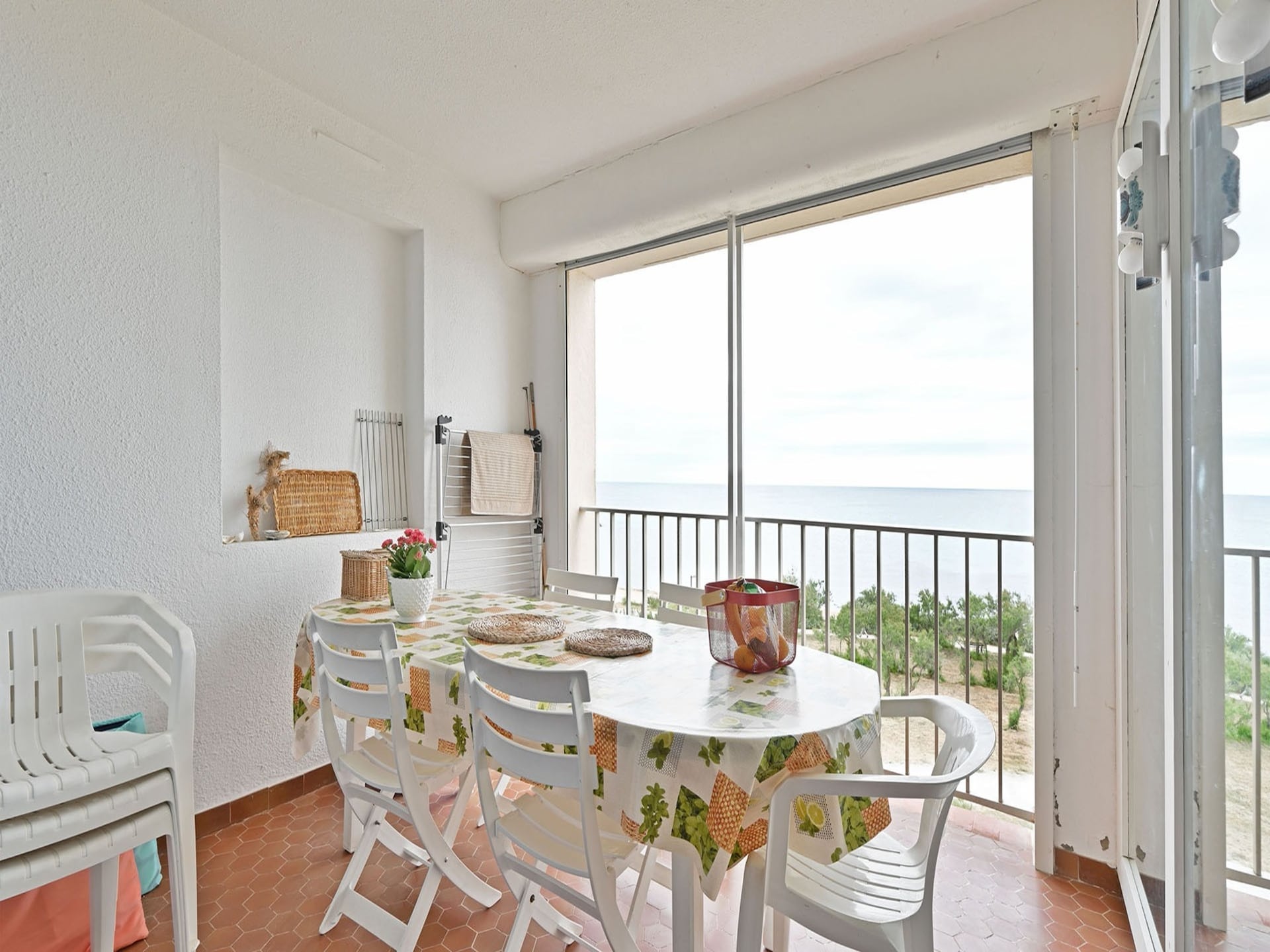 8-persoons appartement in centrum Agde direct aan het strand - foto 5