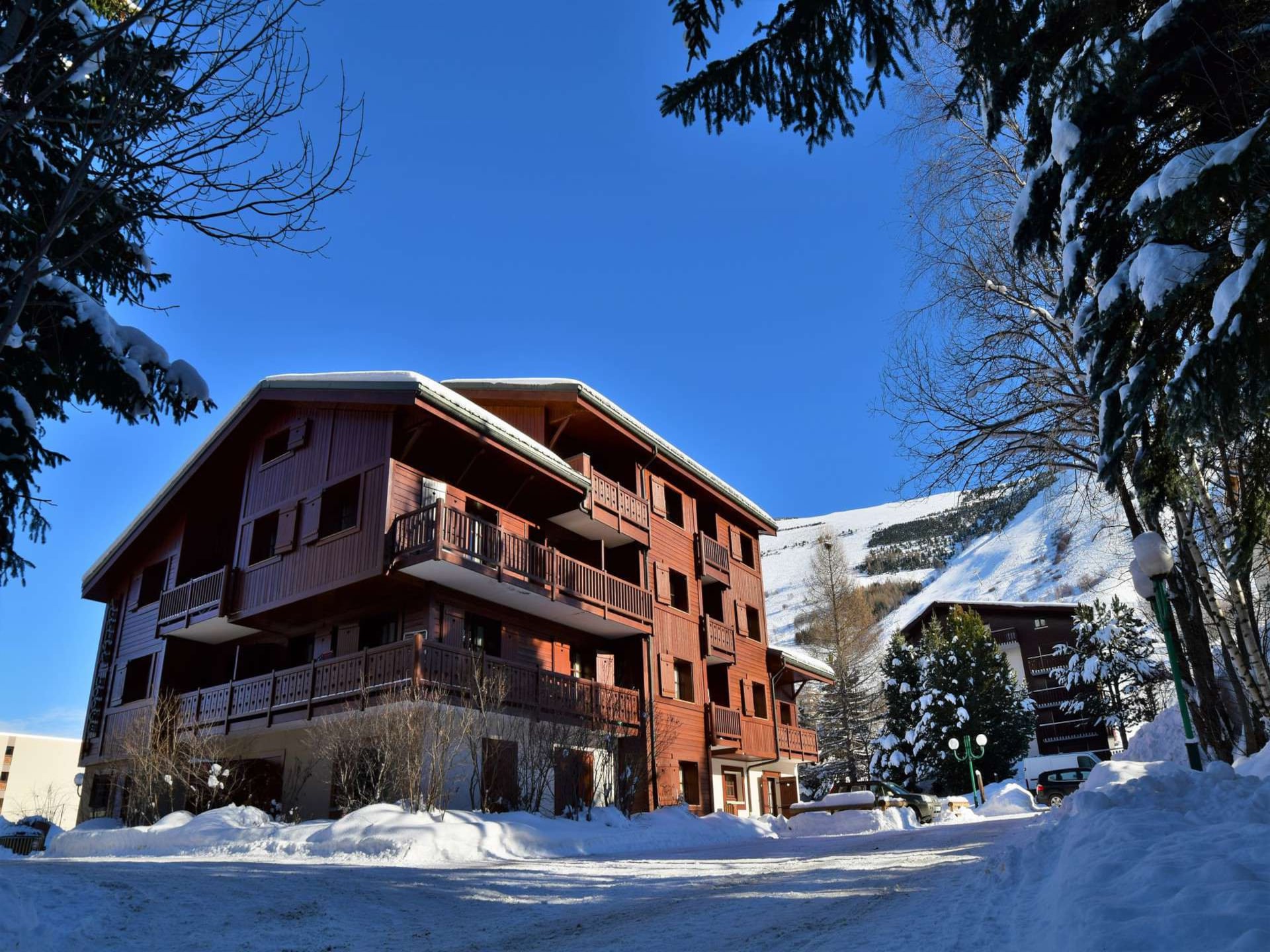Aan de piste: Comfortabel appartement in Les Deux Alpes · 4 pers. - foto 16
