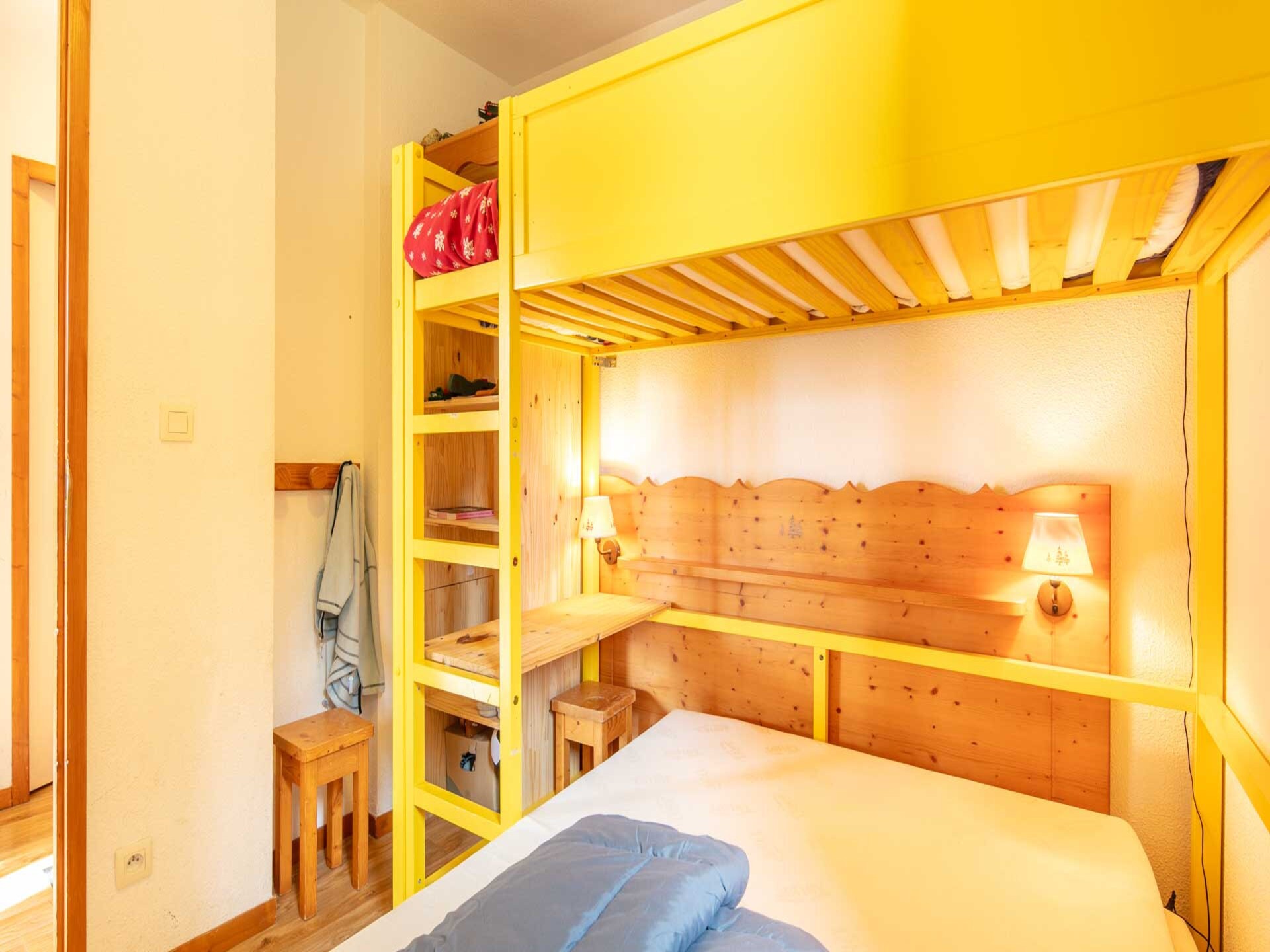 Op 550 m van de piste: gezellig appartement in Chamrousse - foto 7