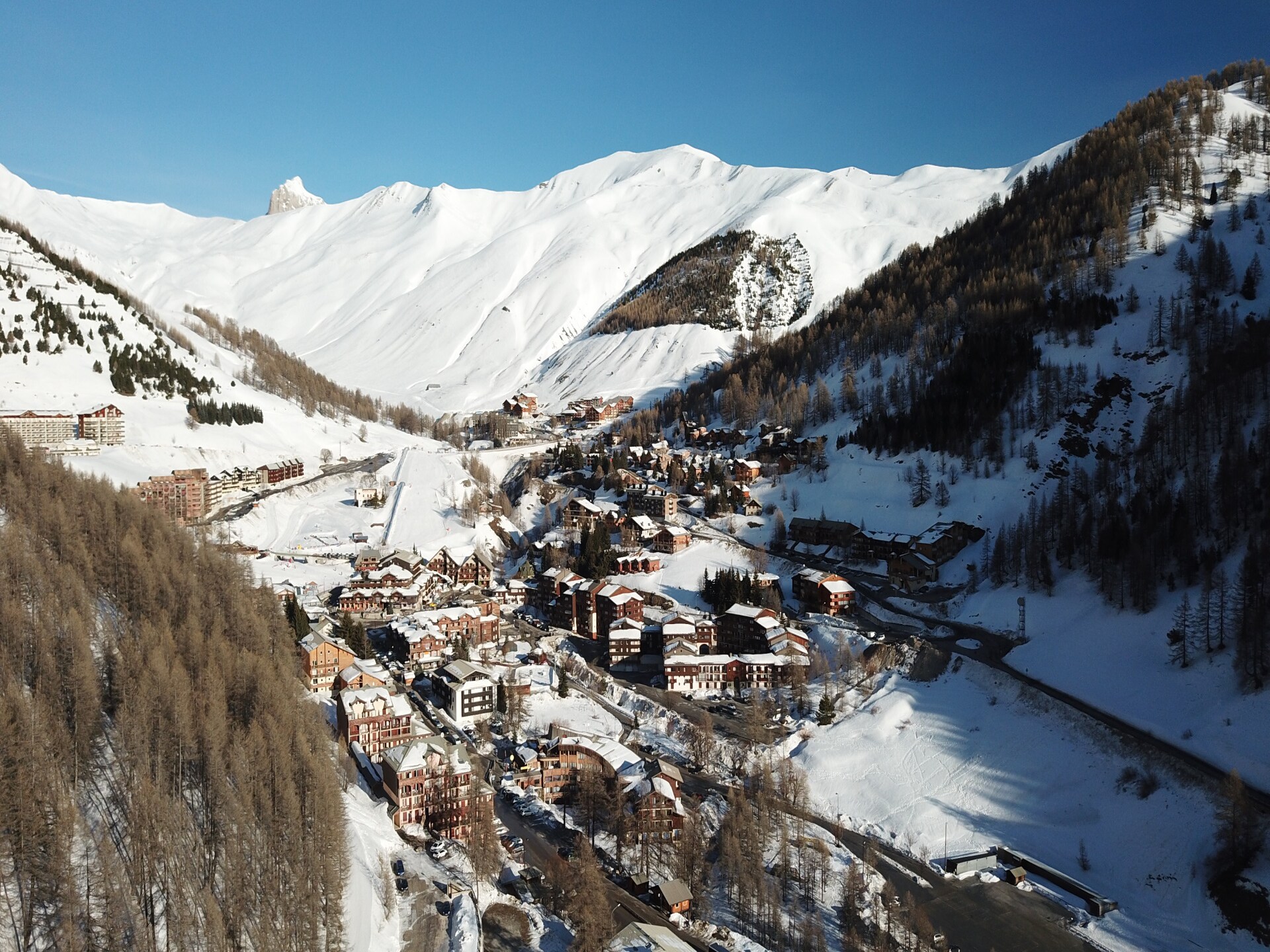 6-persoons appartement in Allos direct aan de piste - foto 7