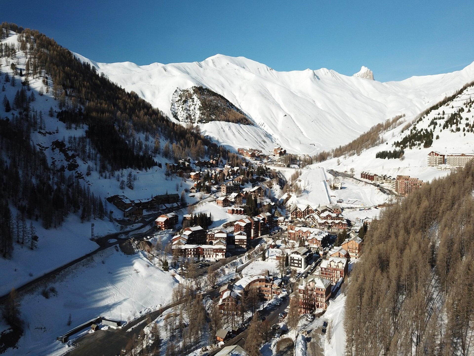 6-persoons appartement in Allos direct aan de piste - foto 13