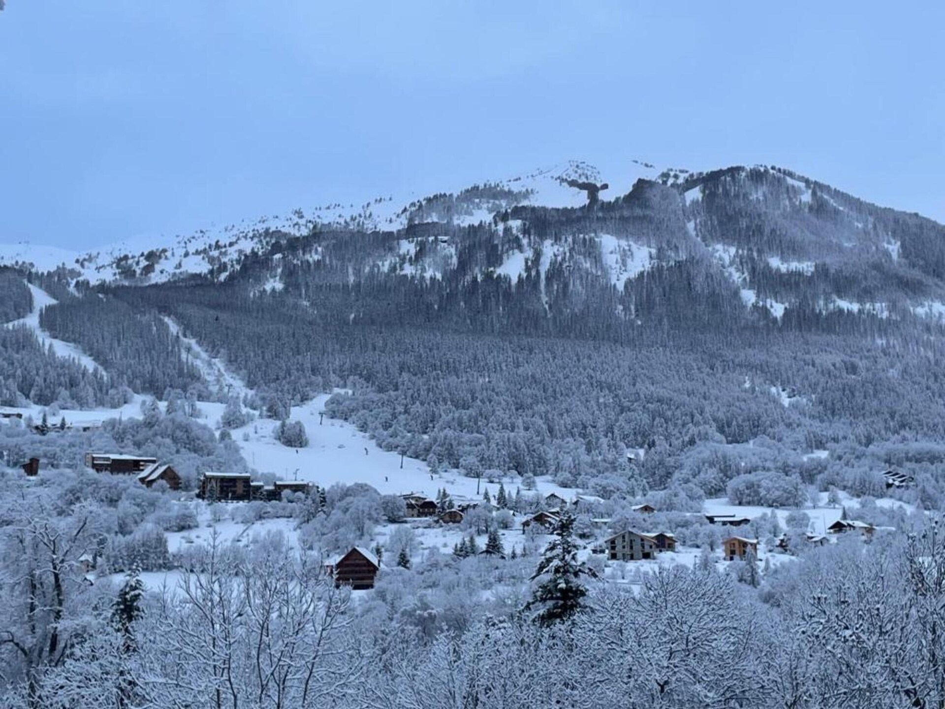 6-persoons appartement in Allos direct aan de piste - foto 38
