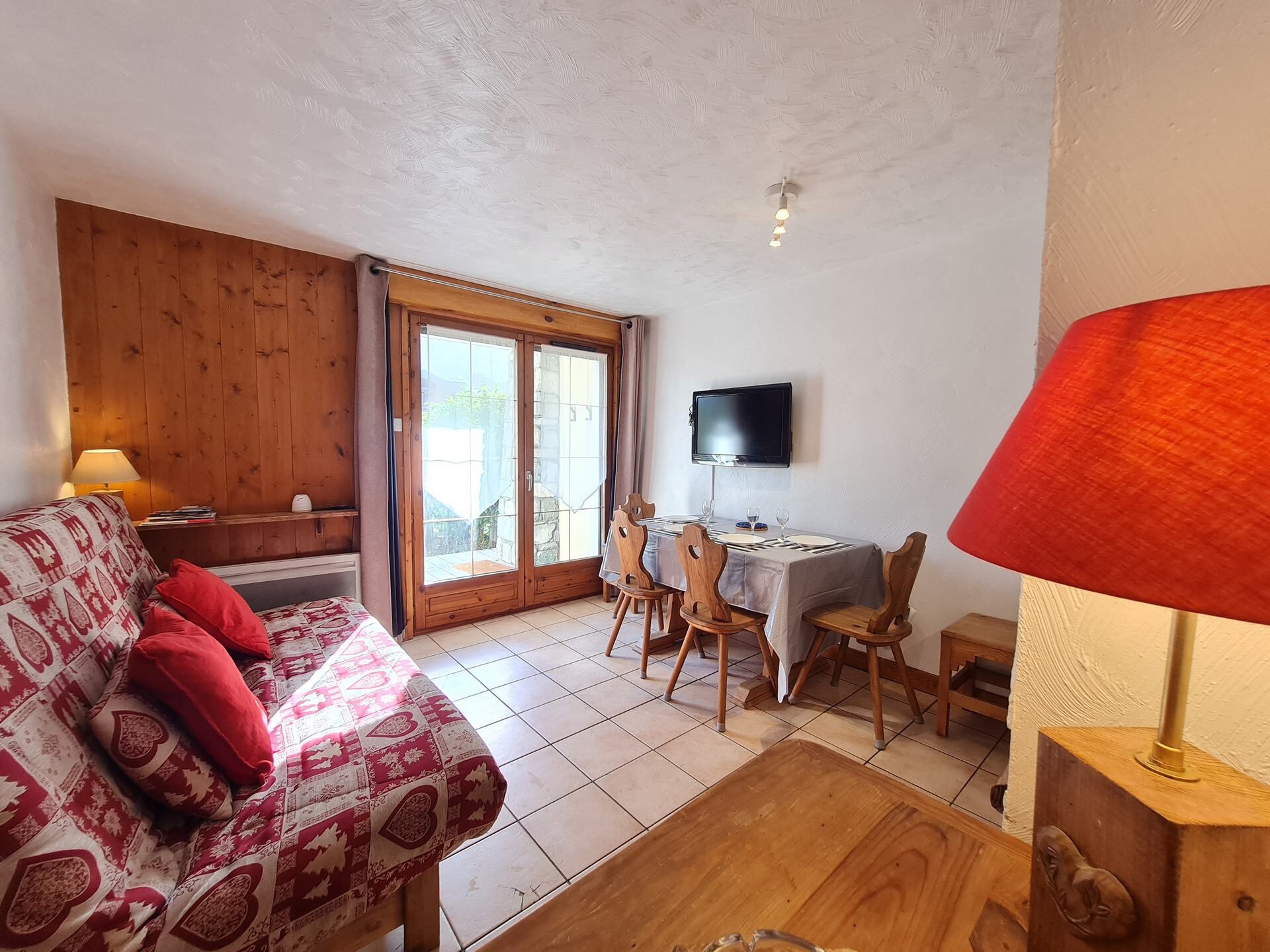 Appartement B03: Knus aan de piste met eigen tuin in Les Deux Alpes - foto 2