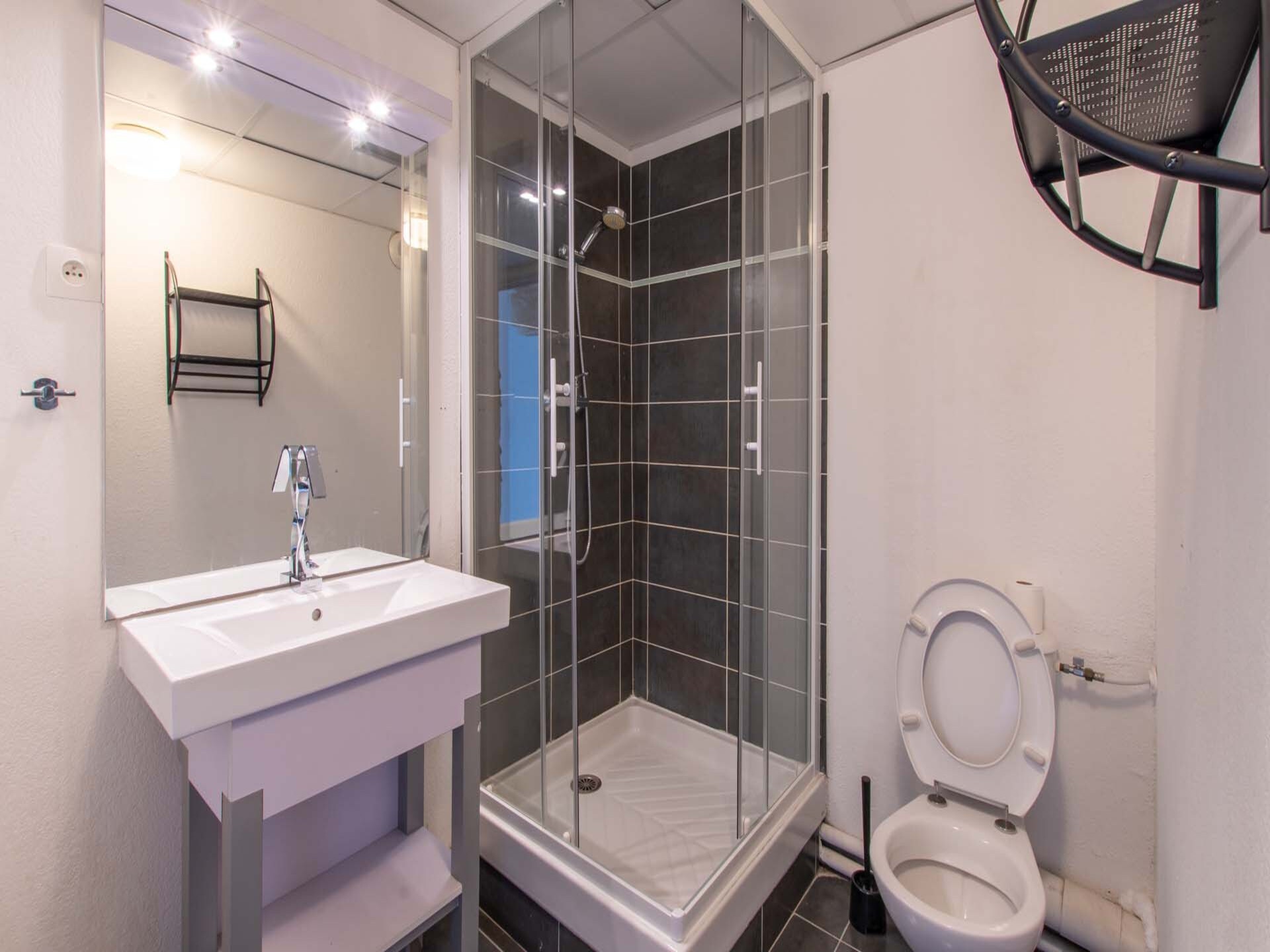 Licht appartement op 100m van centrum Le Grau-du-Roi met zwembad - foto 12