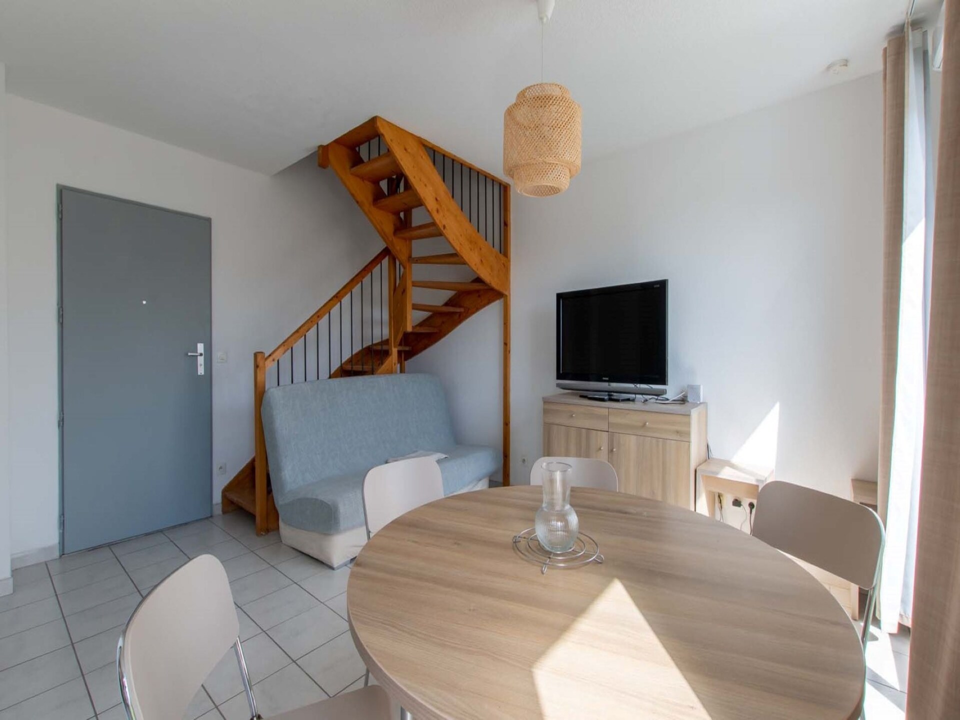 Licht appartement op 100m van centrum Le Grau-du-Roi met zwembad - foto 9