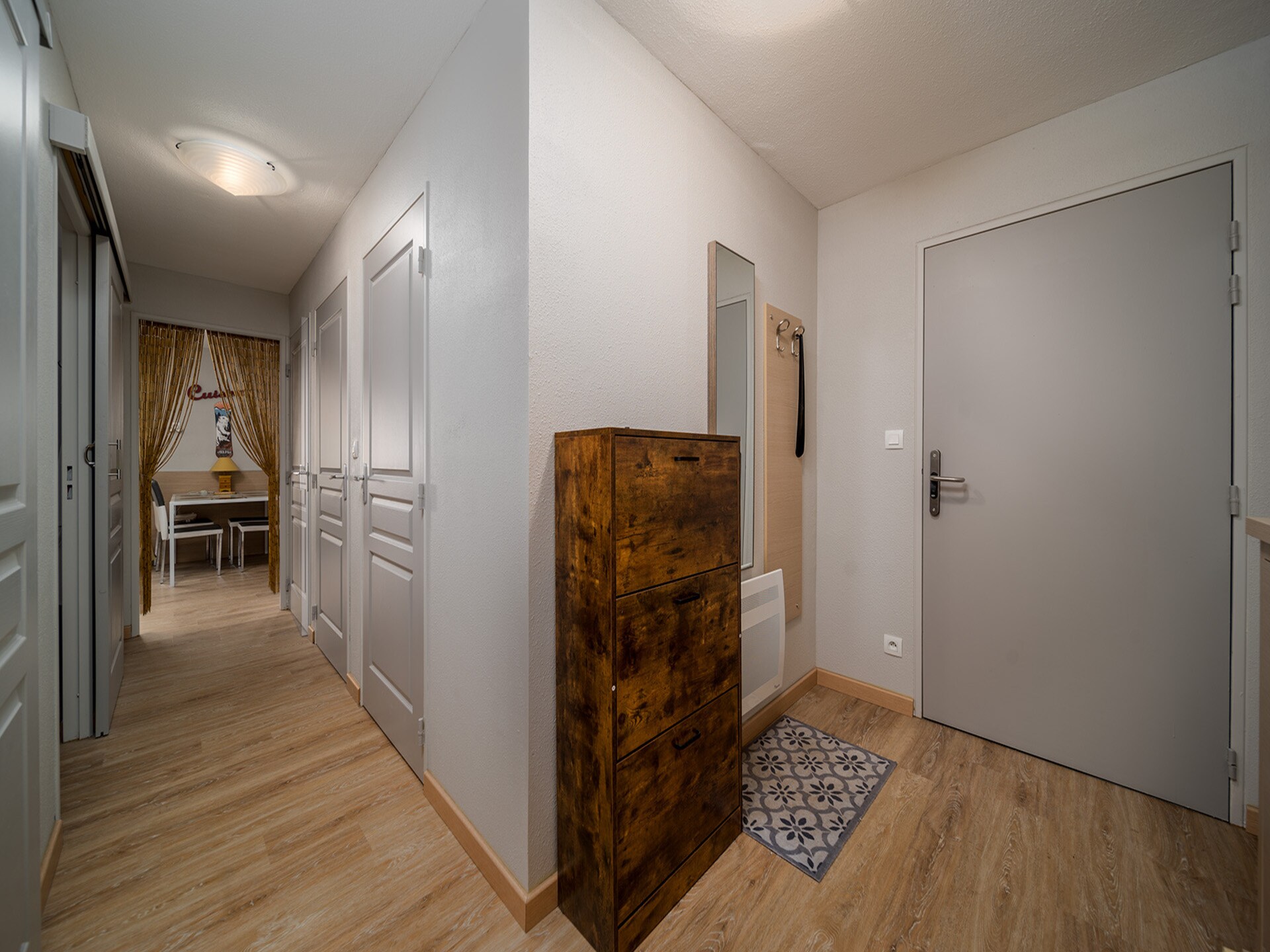 Licht appartement op 80 meter van de piste in Allos met zwembad - foto 8