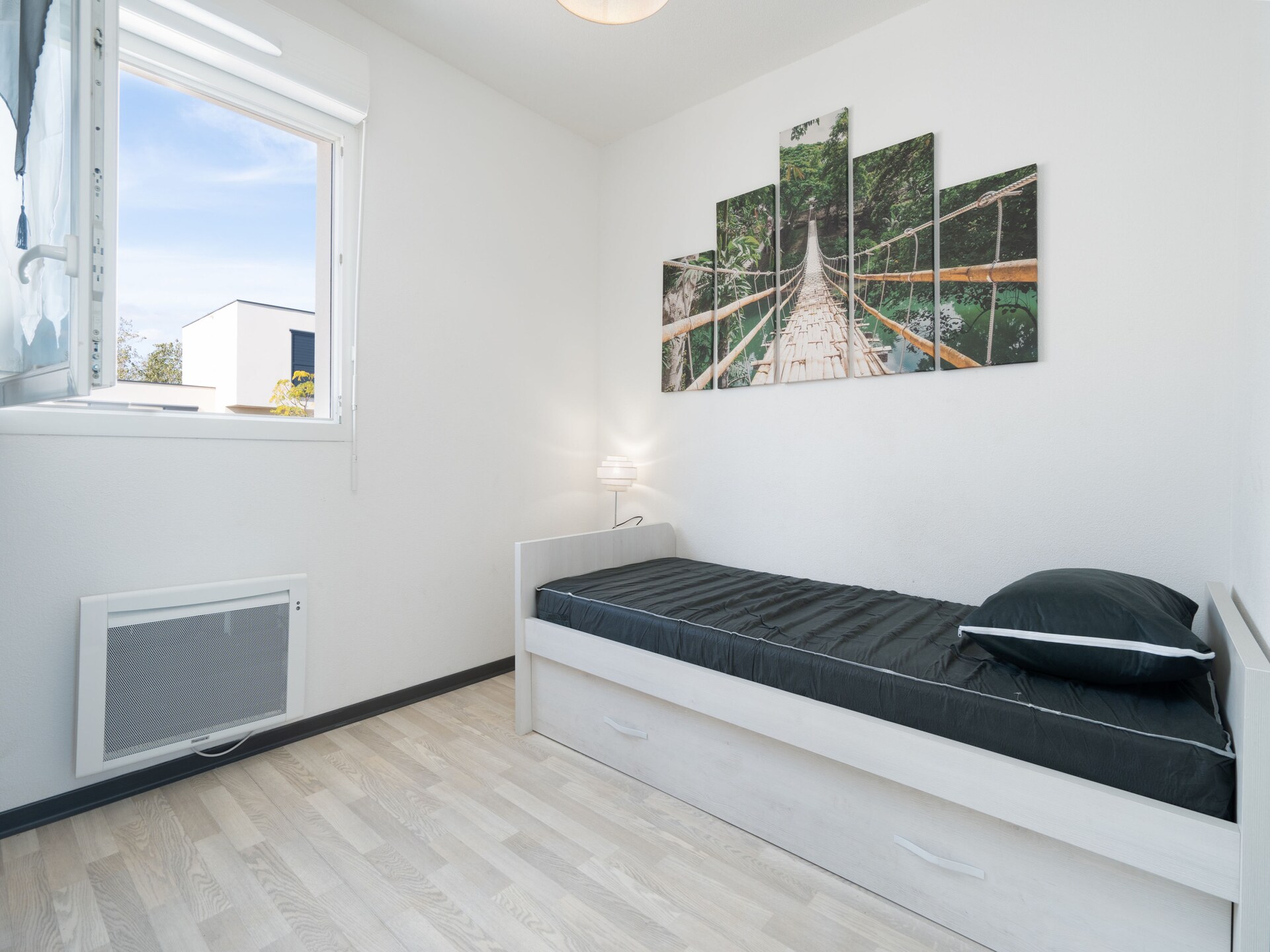 Lichte villa voor 8 op 450m van strand met tuin en zwembad in Valras-Plage - foto 15