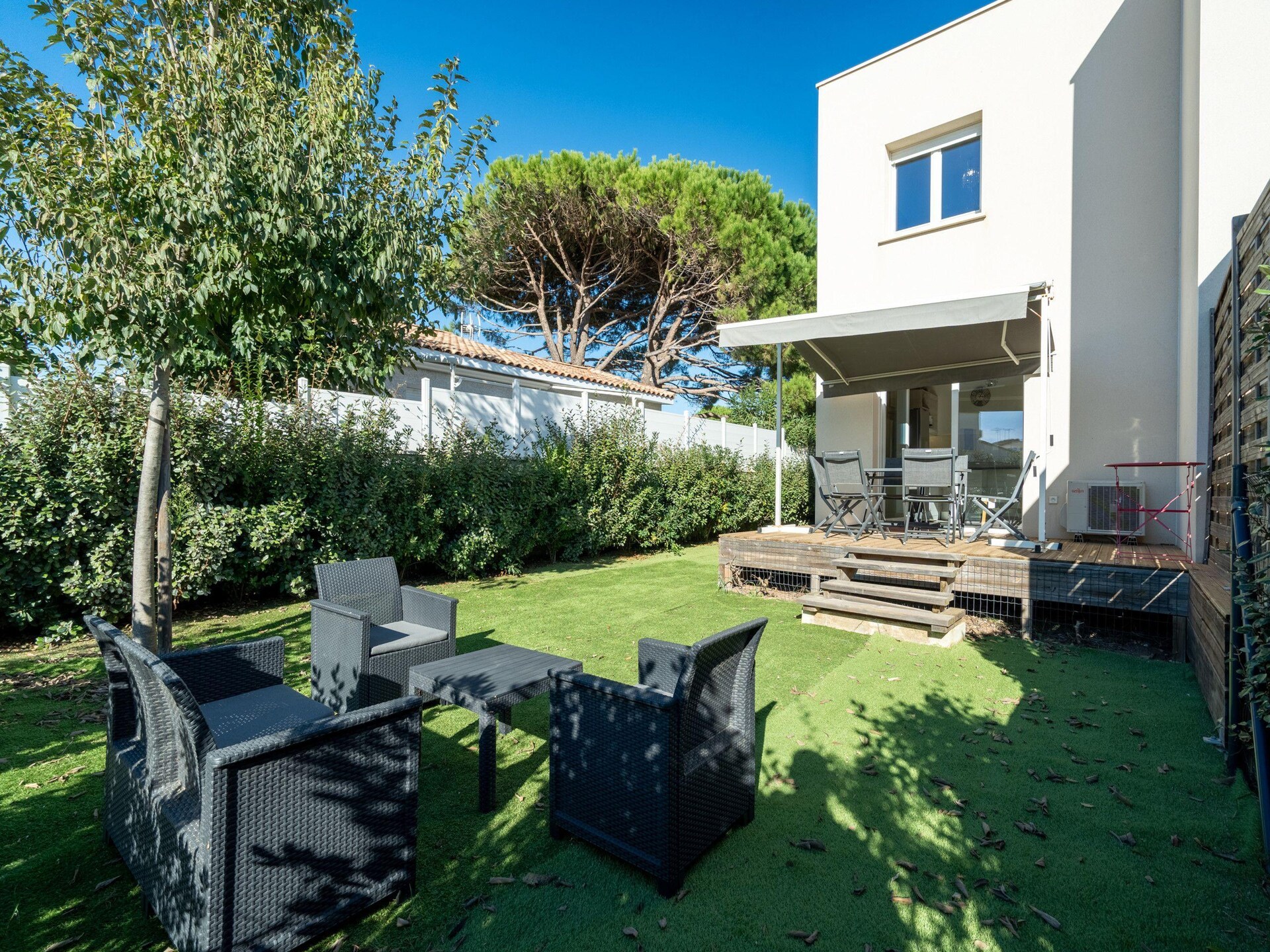 Knusse villa voor 4 bij het strand van Sérignan, met tuin en zwembad - foto 17