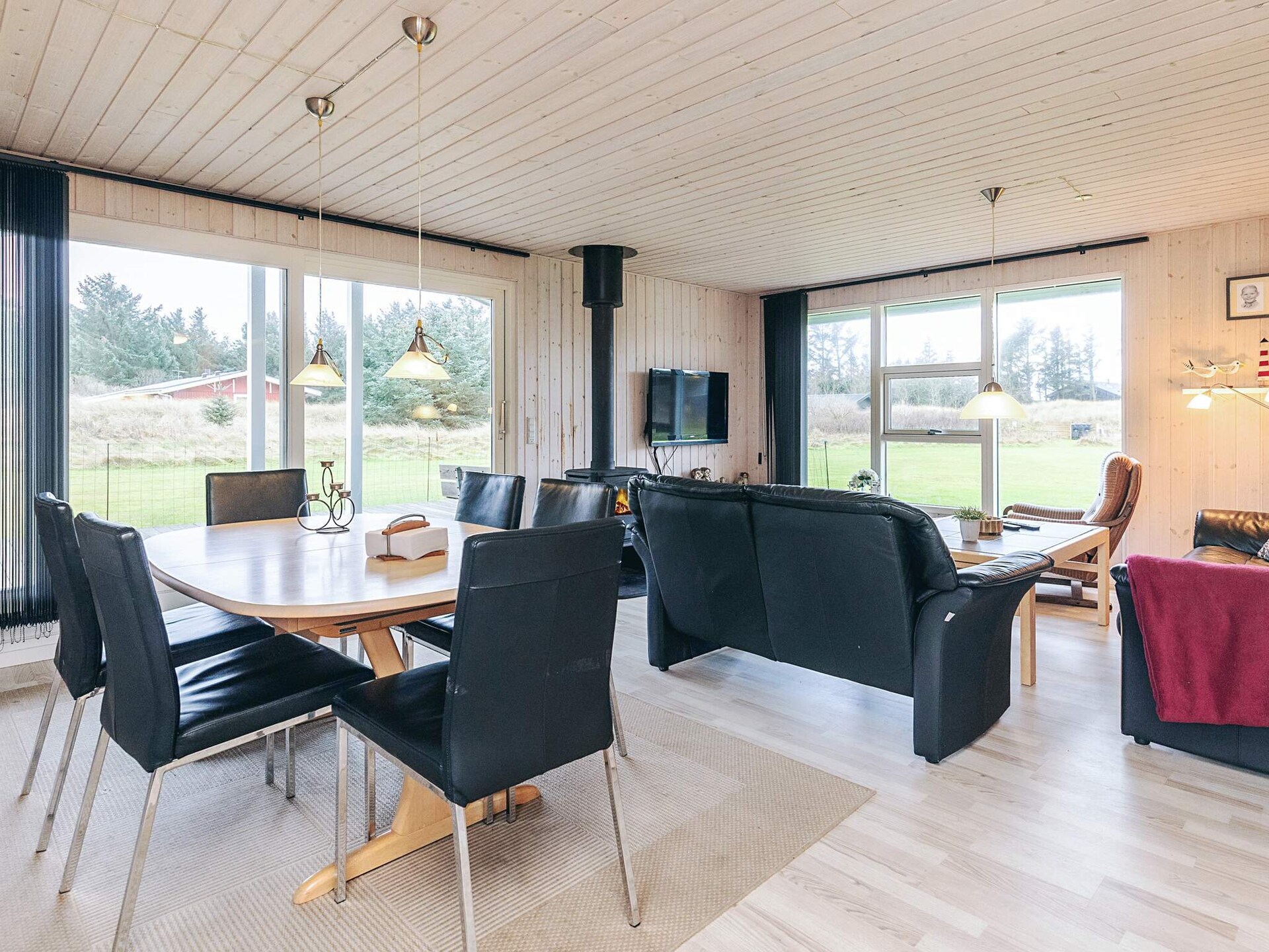 Ruim vakantiehuis voor 10 personen met privétuin nabij strand van Løkken - foto 15