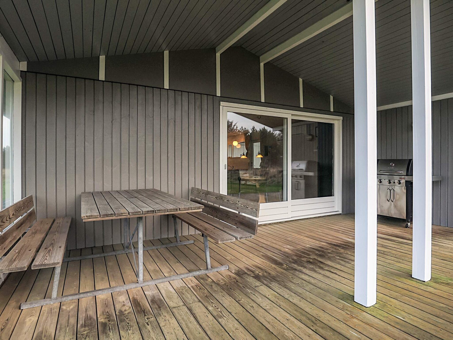Ruim vakantiehuis voor 10 personen met privétuin nabij strand van Løkken - foto 26
