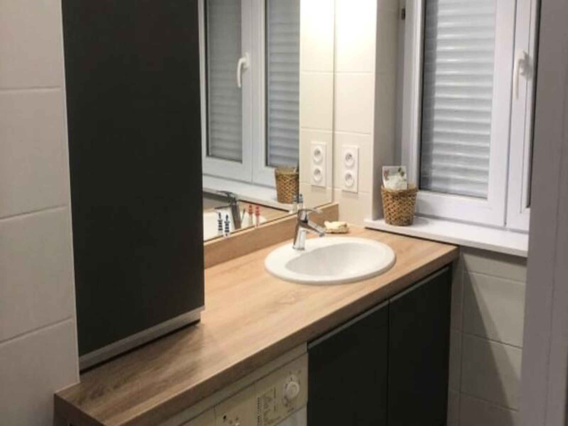 Rustiek familie-appartement met grote tuin, 10 minuten van het strand - foto 17