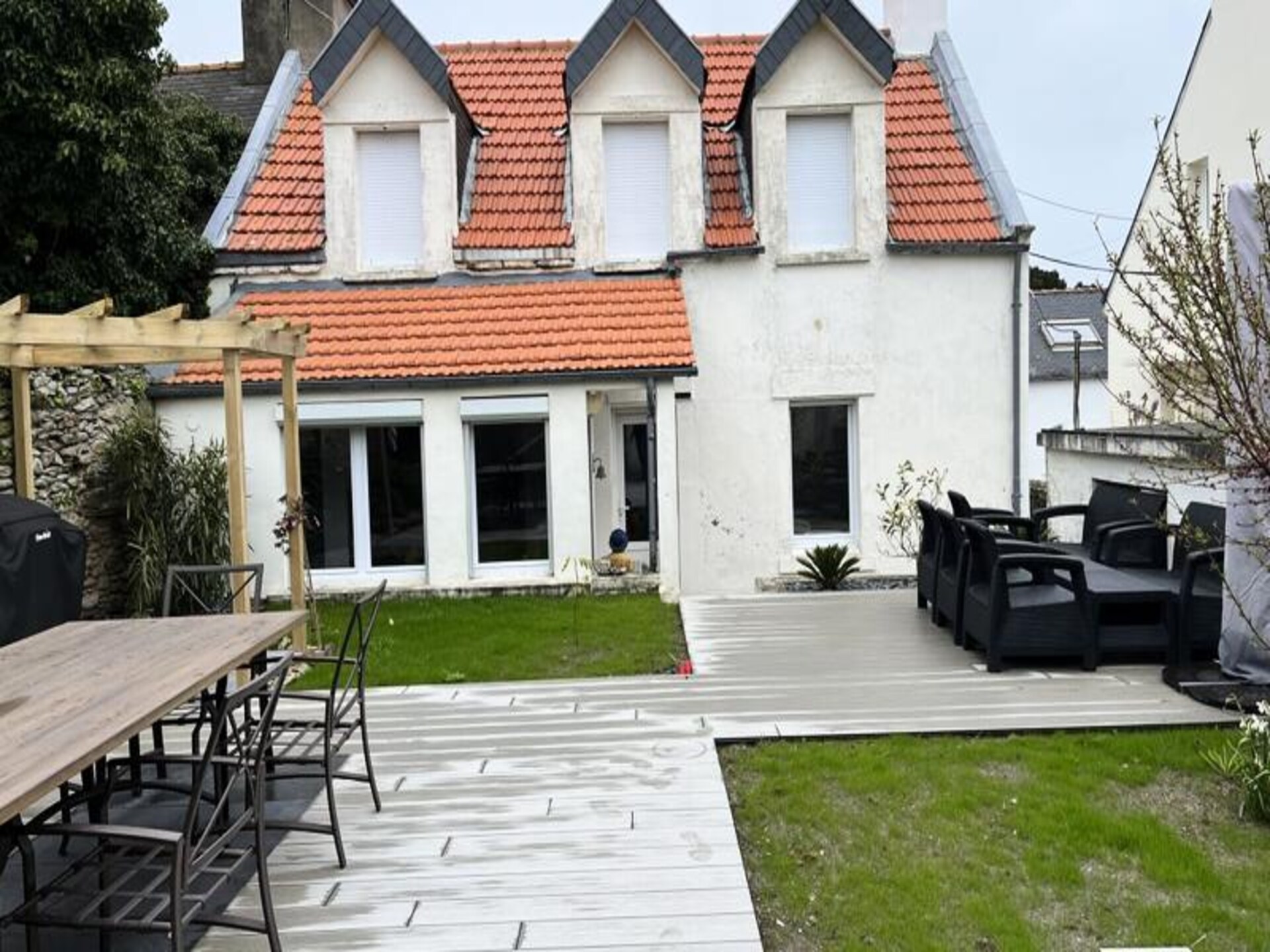 Rustiek familie-appartement met grote tuin, 10 minuten van het strand - foto 29