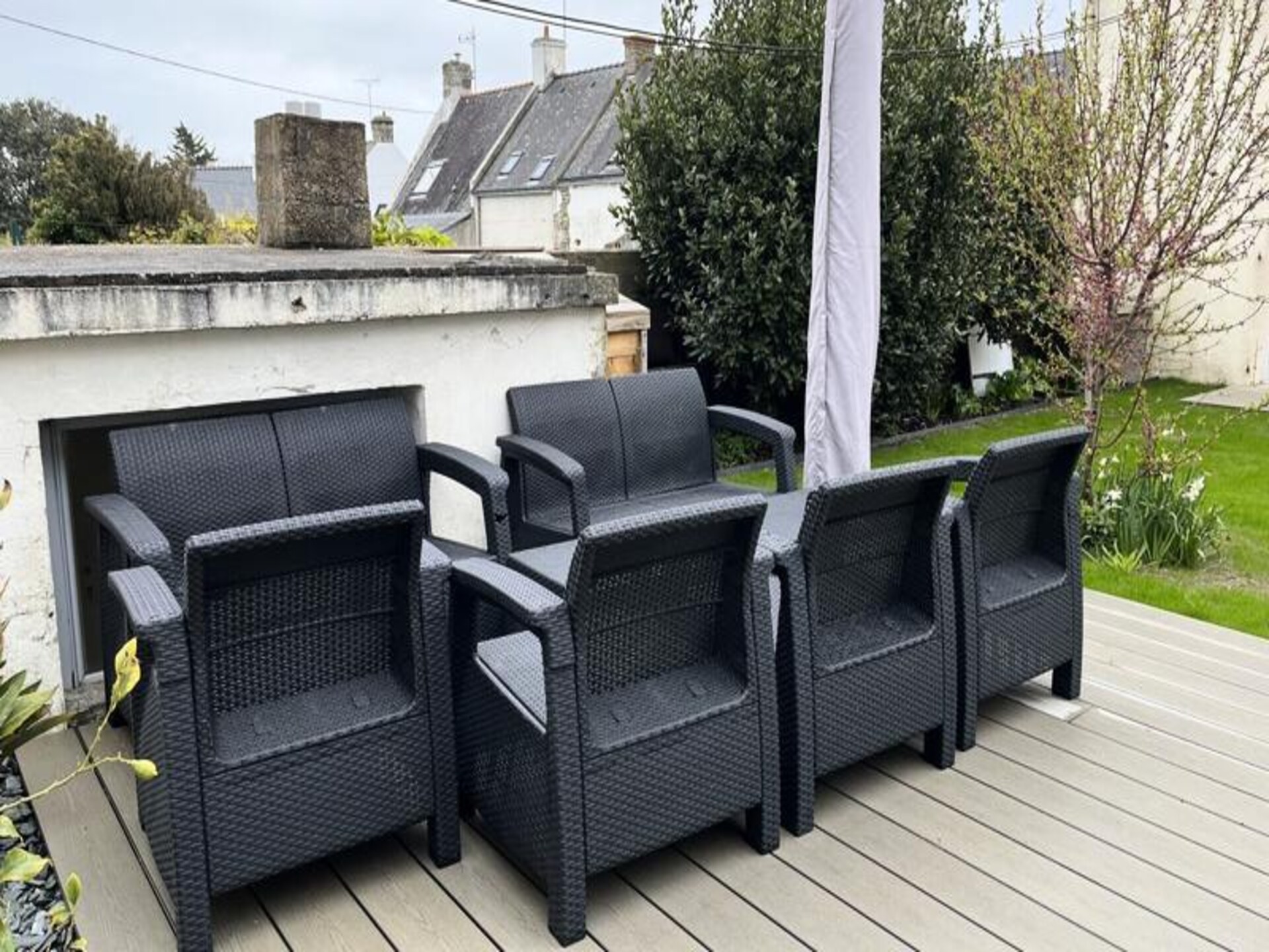 Rustiek familie-appartement met grote tuin, 10 minuten van het strand - foto 30