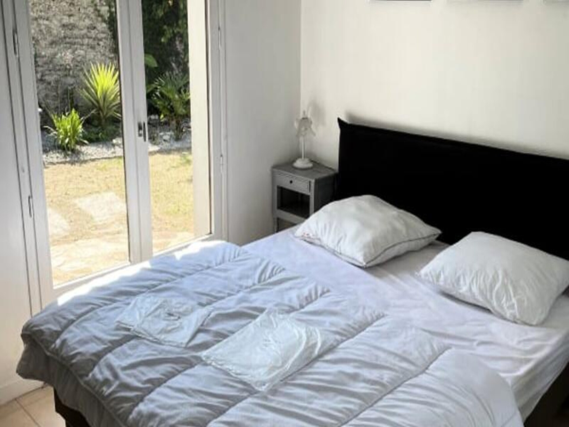 Stadsvilla in centrum Quiberon met tuin, parkeren en 3 slaapkamers - foto 3