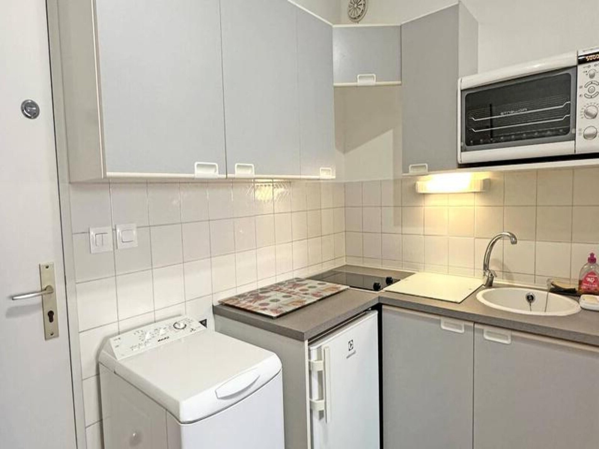 Knus appartement met terras in hartje Sainte-Maxime, 300m van strand - foto 5