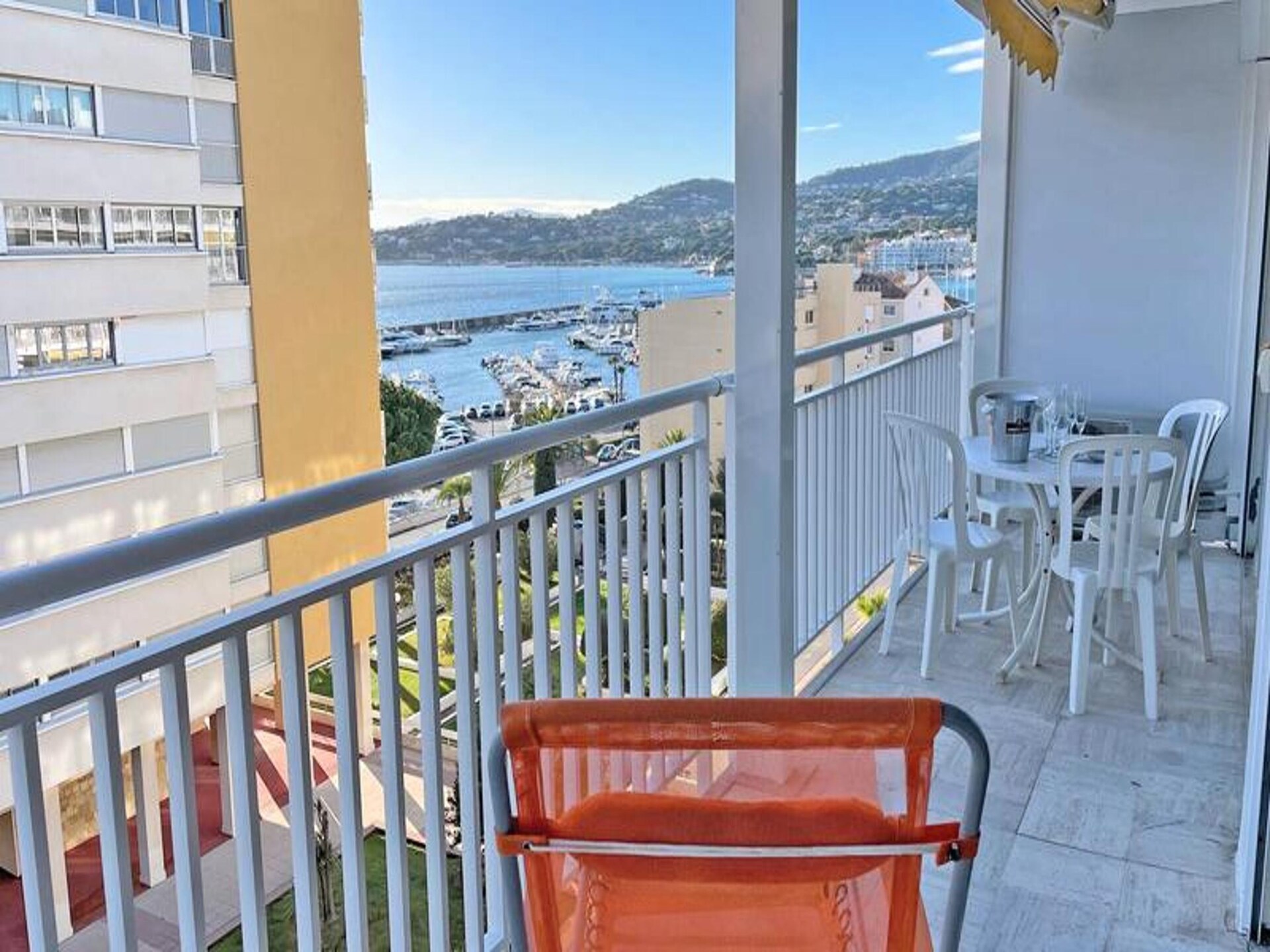 Appartement met zeezicht in Sainte-Maxime, vlakbij strand en centrum - foto 17