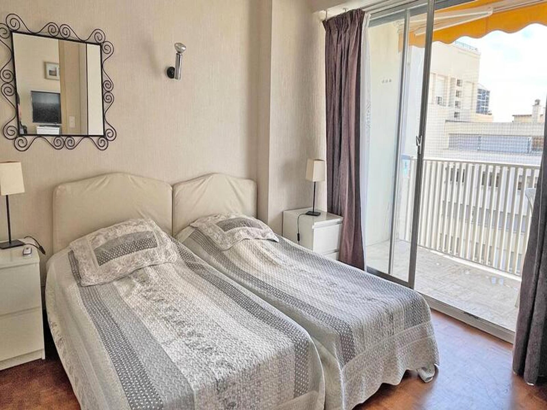 Appartement met zeezicht in Sainte-Maxime, vlakbij strand en centrum - foto 8