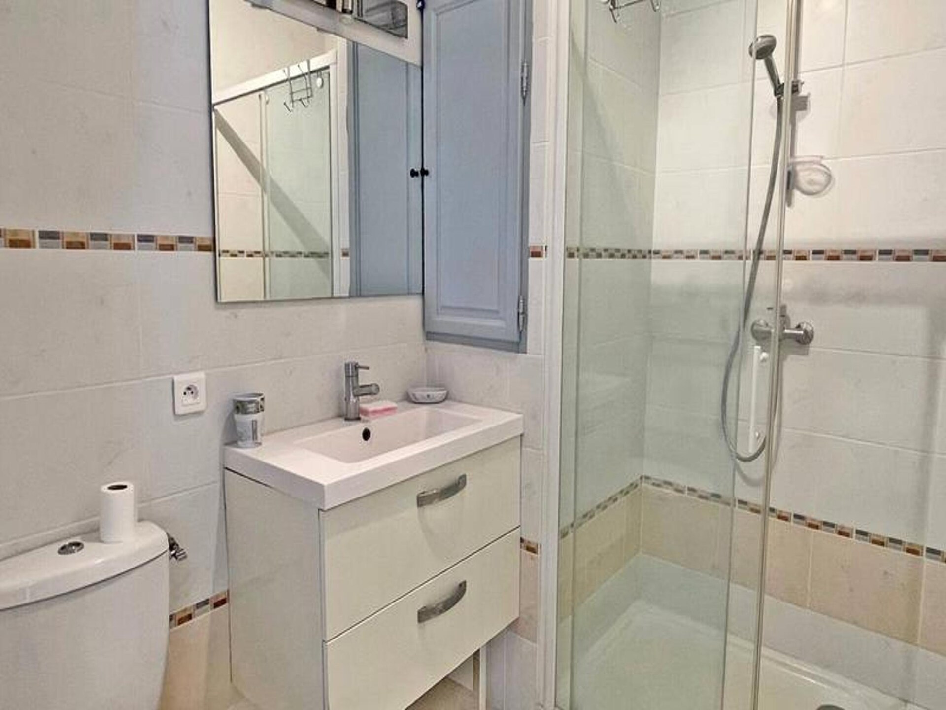 Appartement met zeezicht in Sainte-Maxime, vlakbij strand en centrum - foto 12