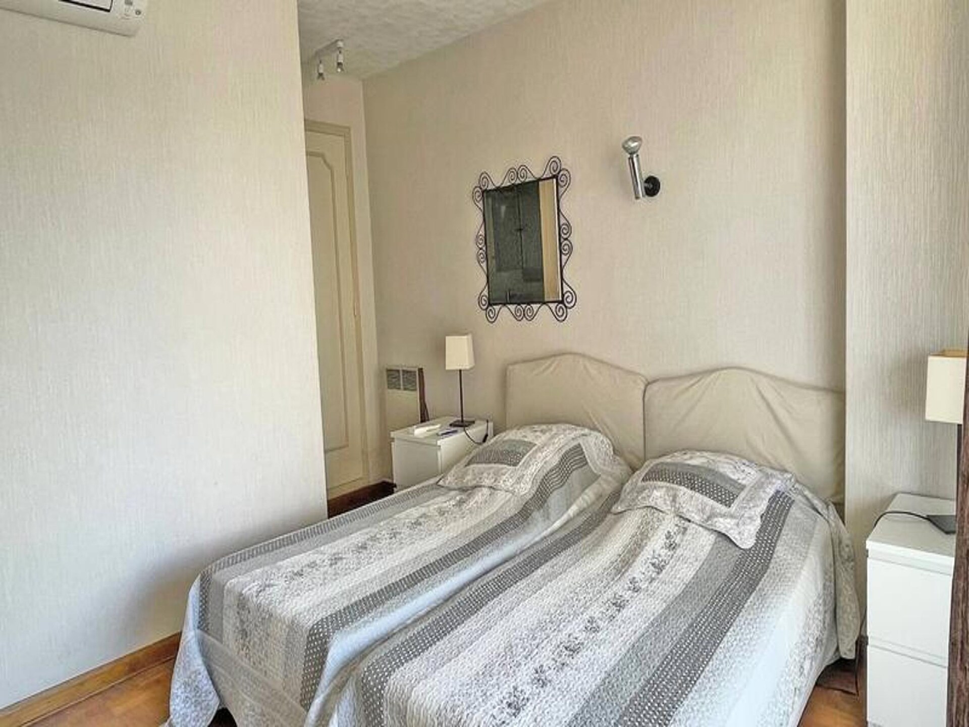 Appartement met zeezicht in Sainte-Maxime, vlakbij strand en centrum - foto 11