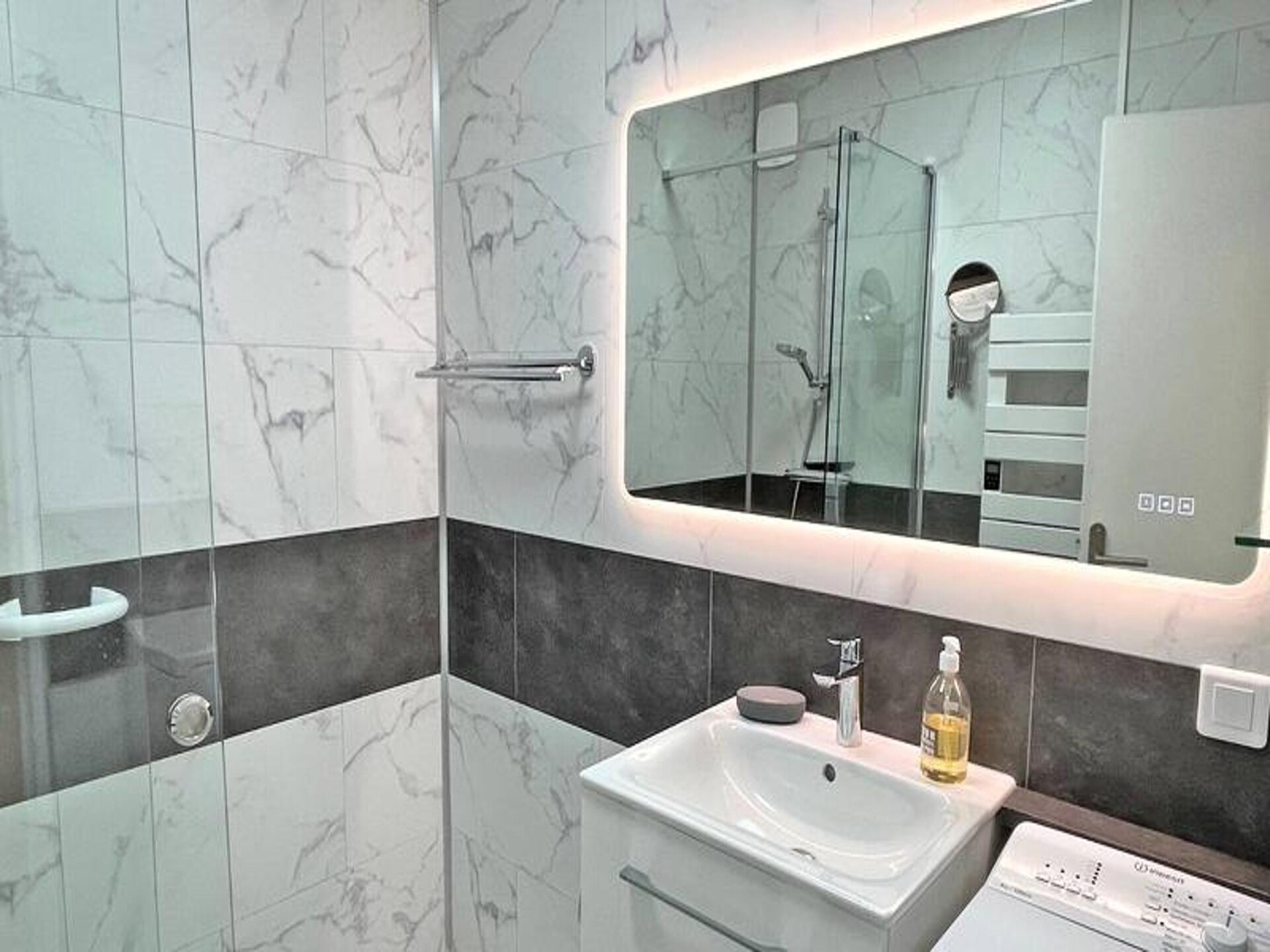 Licht appartement op 700m van strand en centrum Sainte-Maxime - foto 21