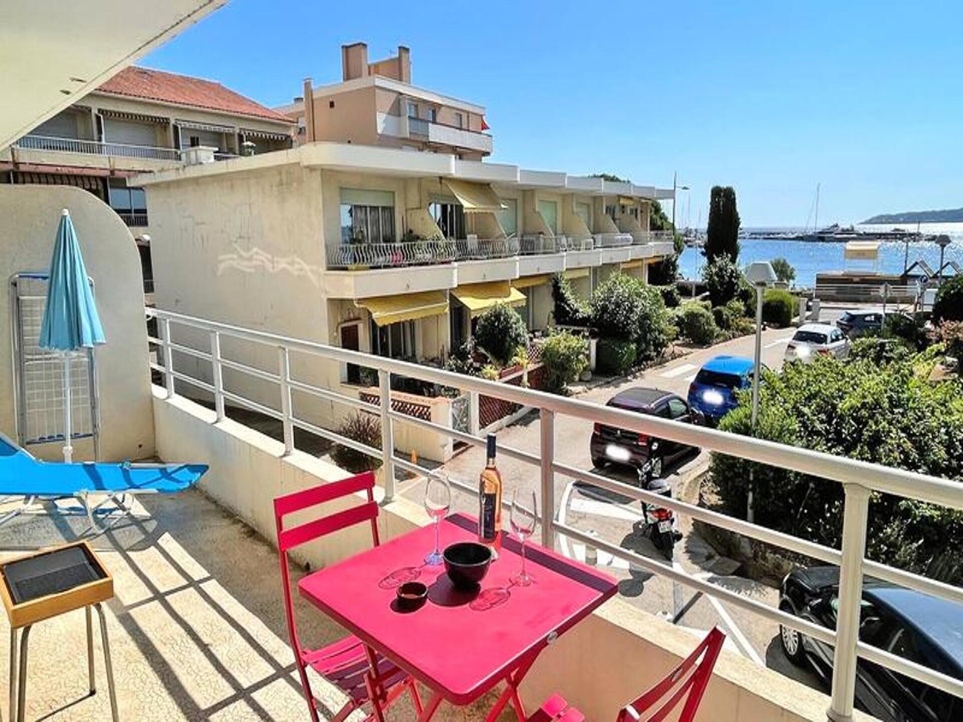 Modern appartement met zeezicht in Sainte-Maxime, vlakbij strand en centrum - foto 19