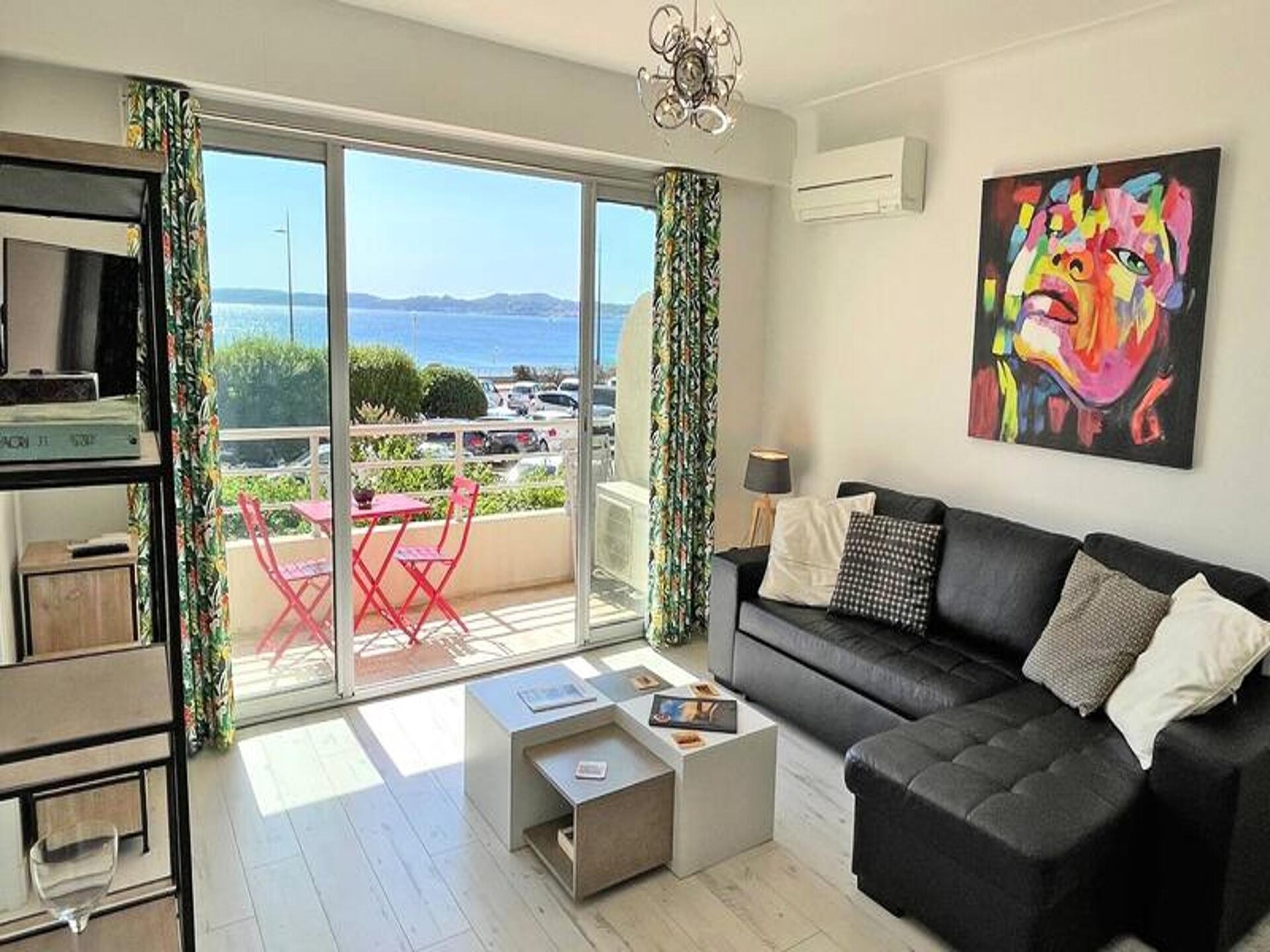Modern appartement met zeezicht in Sainte-Maxime, vlakbij strand en centrum - foto 11