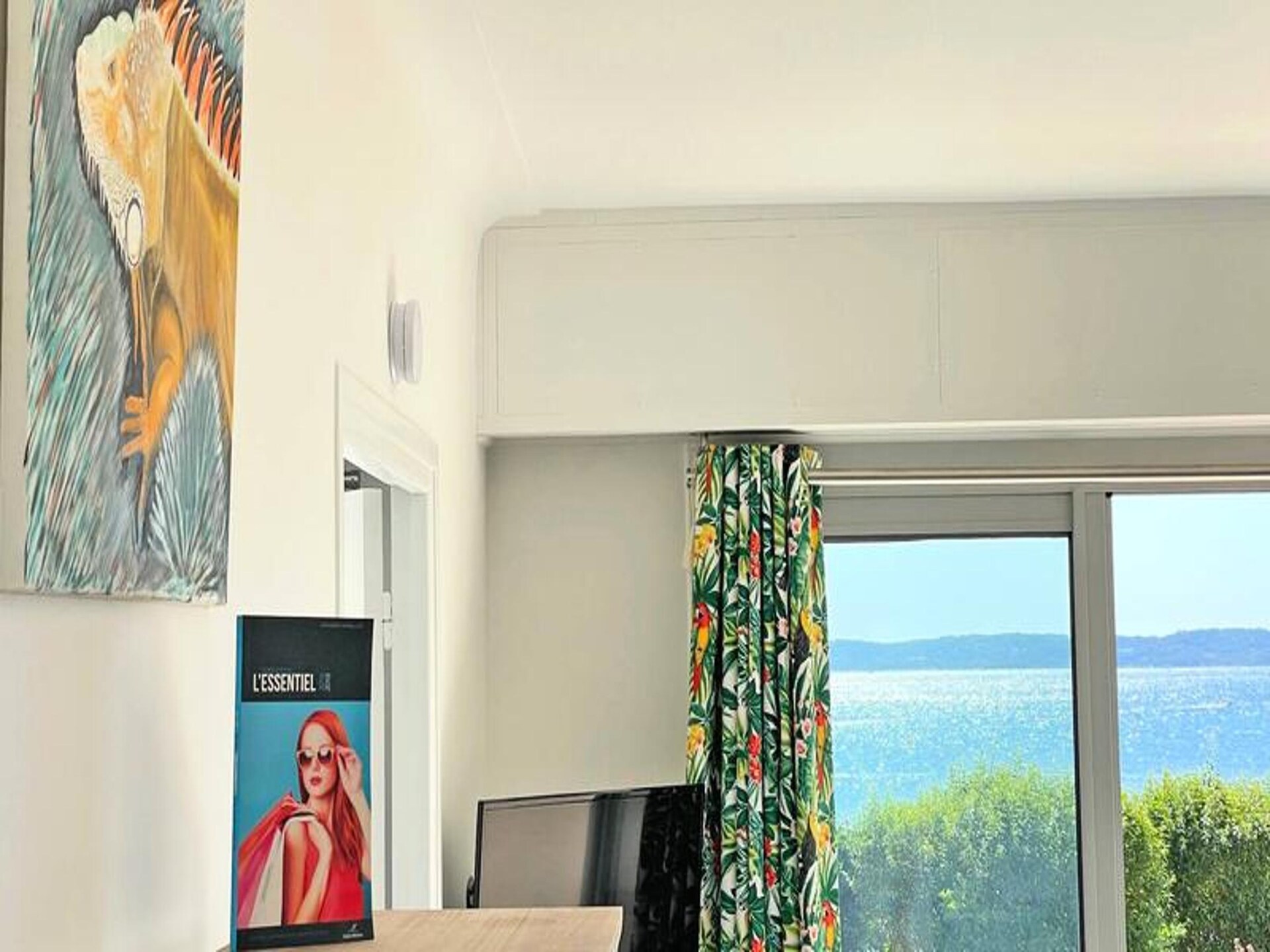 Modern appartement met zeezicht in Sainte-Maxime, vlakbij strand en centrum - foto 26