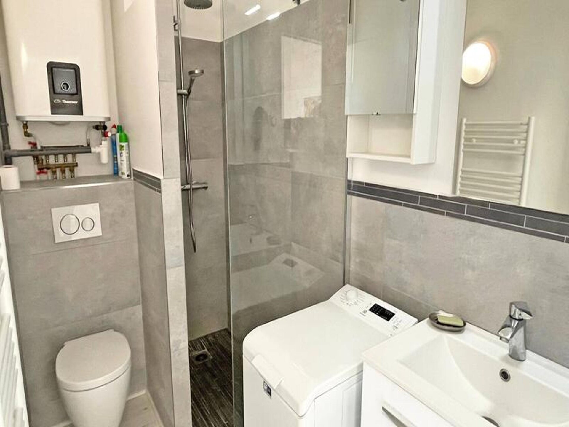 Modern appartement met zeezicht in Sainte-Maxime, vlakbij strand en centrum - foto 8