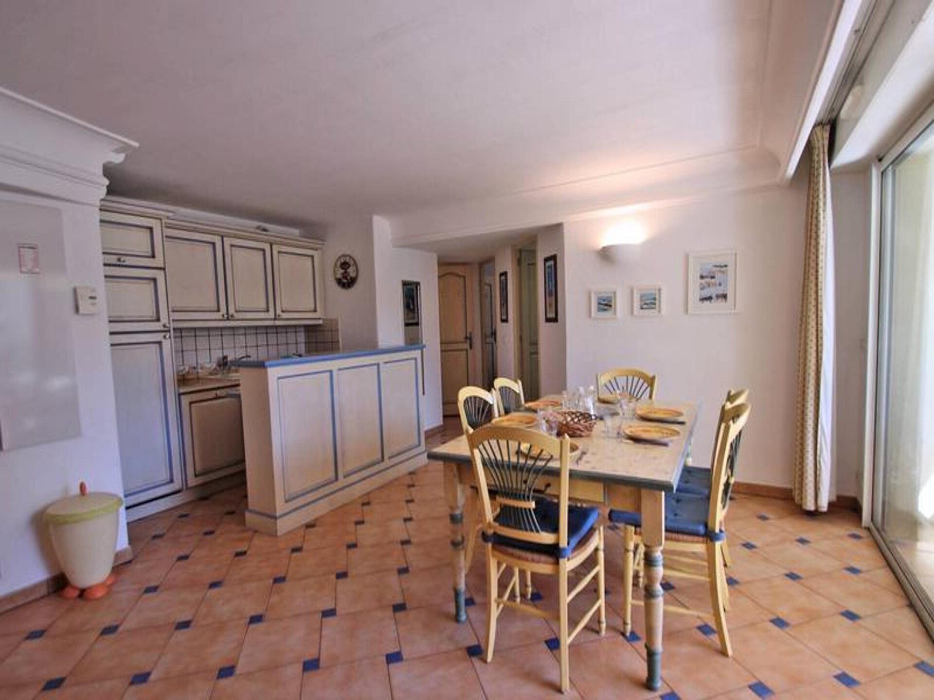 Ruim appartement met zwembad op 350m van het strand in Sainte-Maxime - foto 23