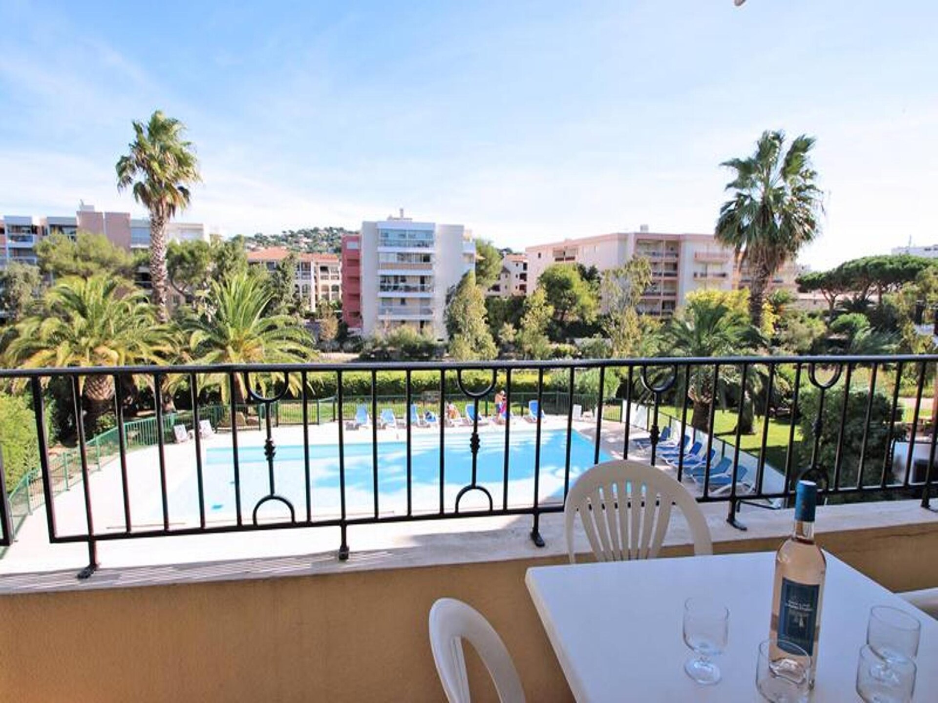 Licht appartement op 350m van strand met zwembad in Sainte-Maxime - foto 2