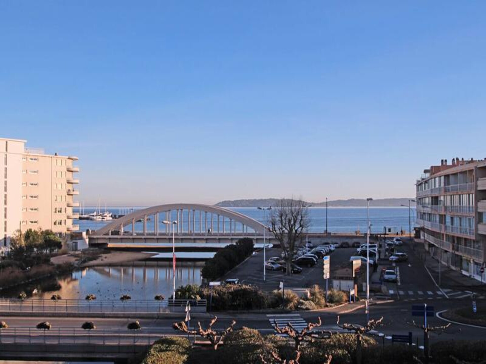 Luxe appartement met zeezicht en zwembad in Sainte-Maxime, 250m van strand - foto 1