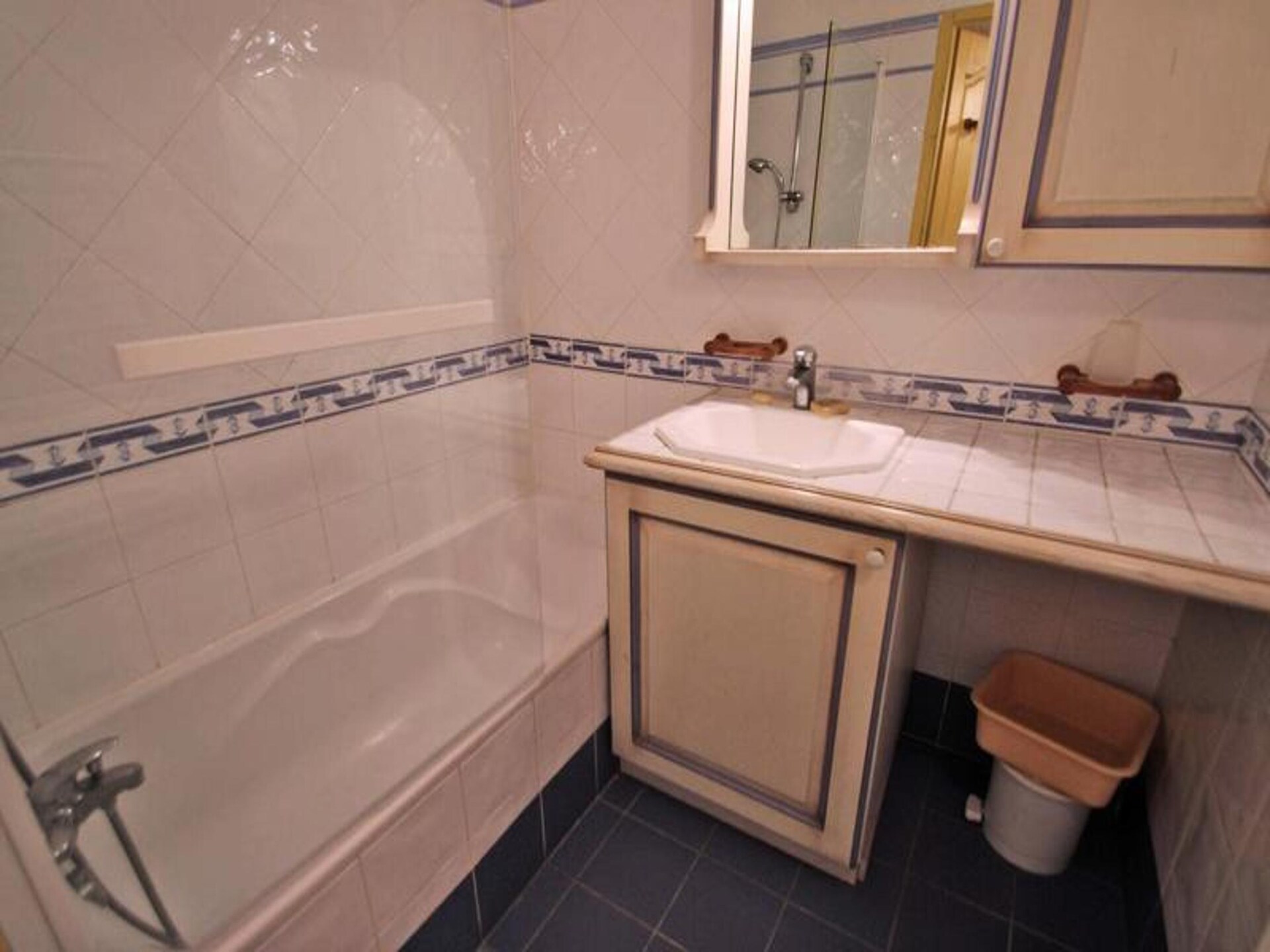 Provençaals appartement met rivierzicht en zwembad in Sainte-Maxime - foto 21
