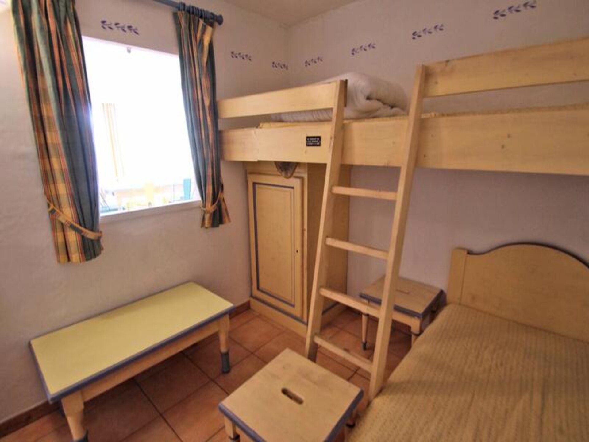 Licht appartement met groot terras en uitzicht op de Préconil in Sainte-Maxime - foto 15