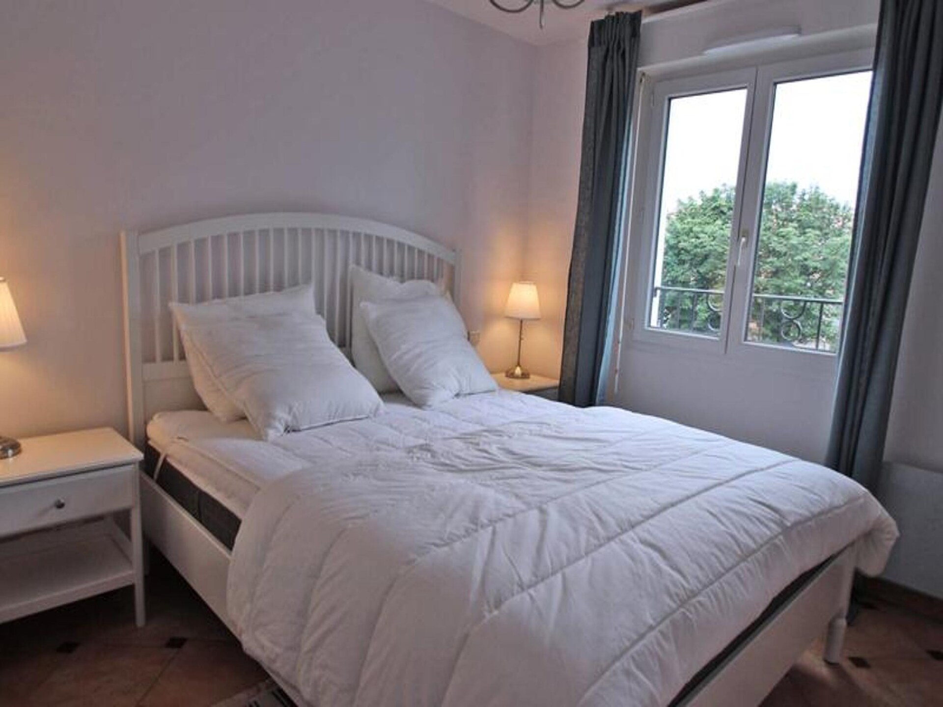 Licht appartement in Sainte-Maxime met zeezicht, vlakbij strand en centrum - foto 18