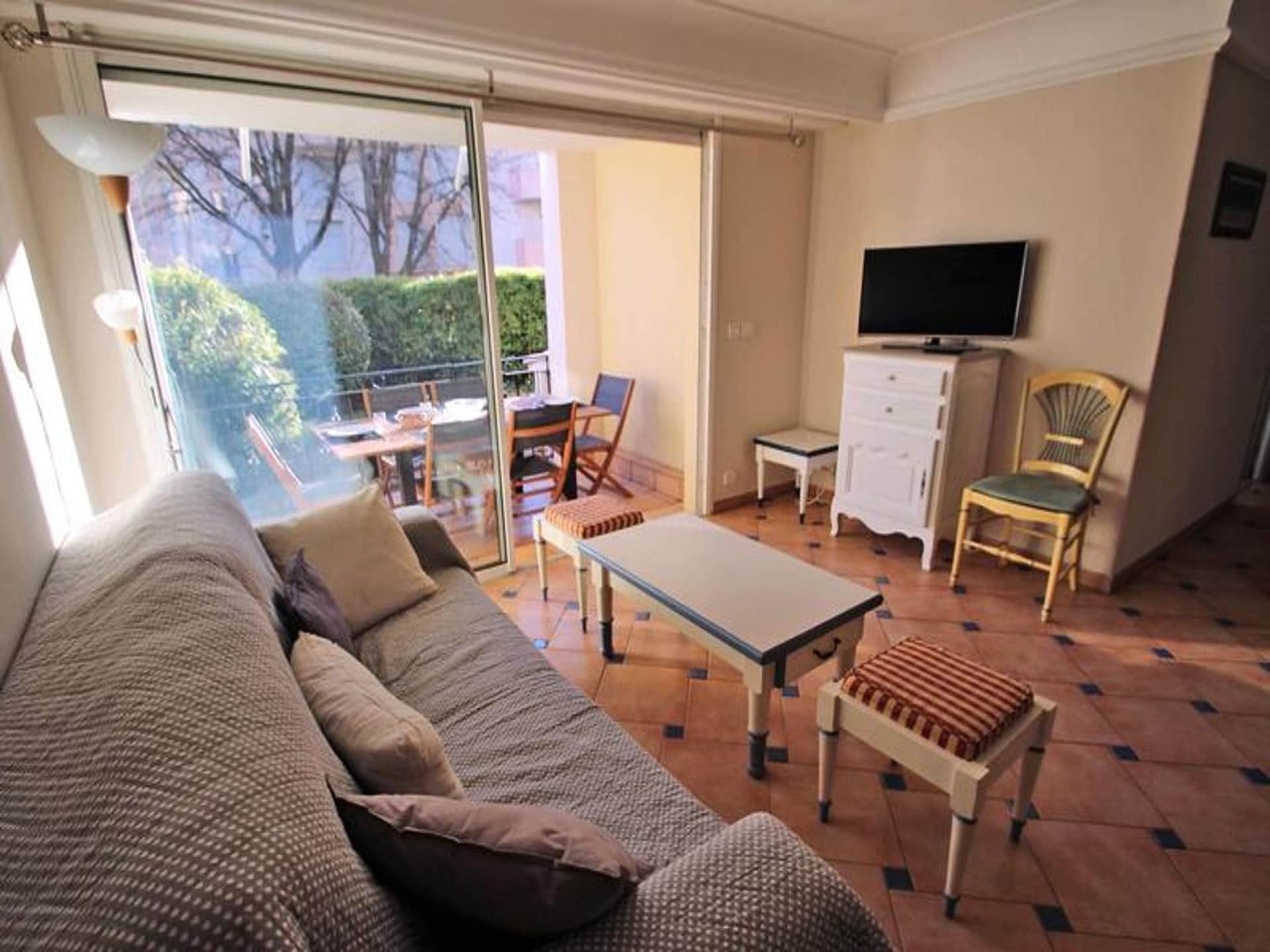 Licht appartement op de begane grond met terras, vlakbij strand en centrum - foto 5