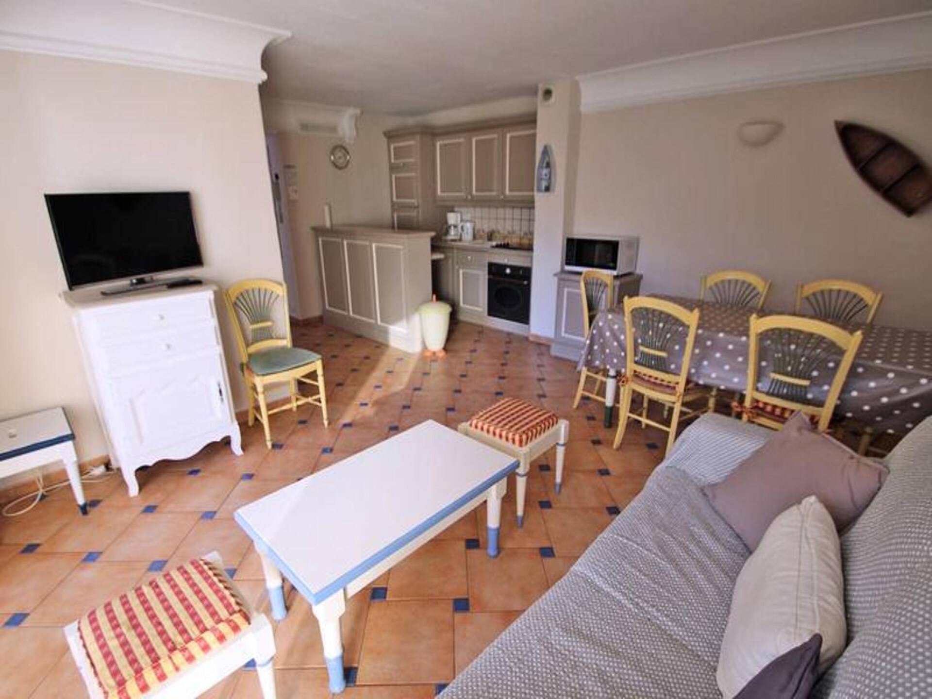 Licht appartement op de begane grond met terras, vlakbij strand en centrum - foto 15