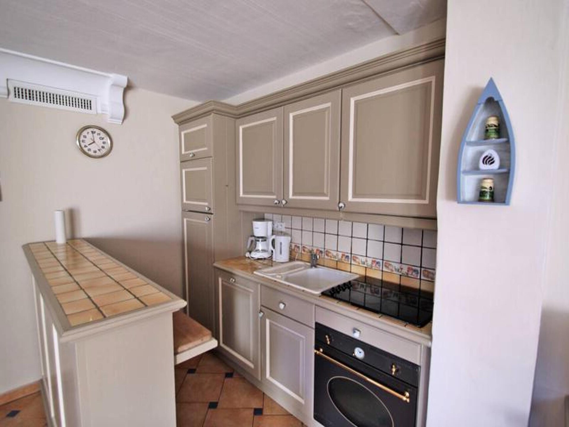 Licht appartement op de begane grond met terras, vlakbij strand en centrum - foto 18