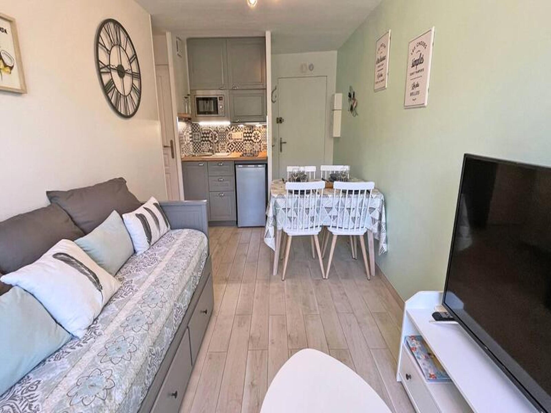 Knus appartement met balkon in centrum Sainte-Maxime, 400m van strand - foto 10